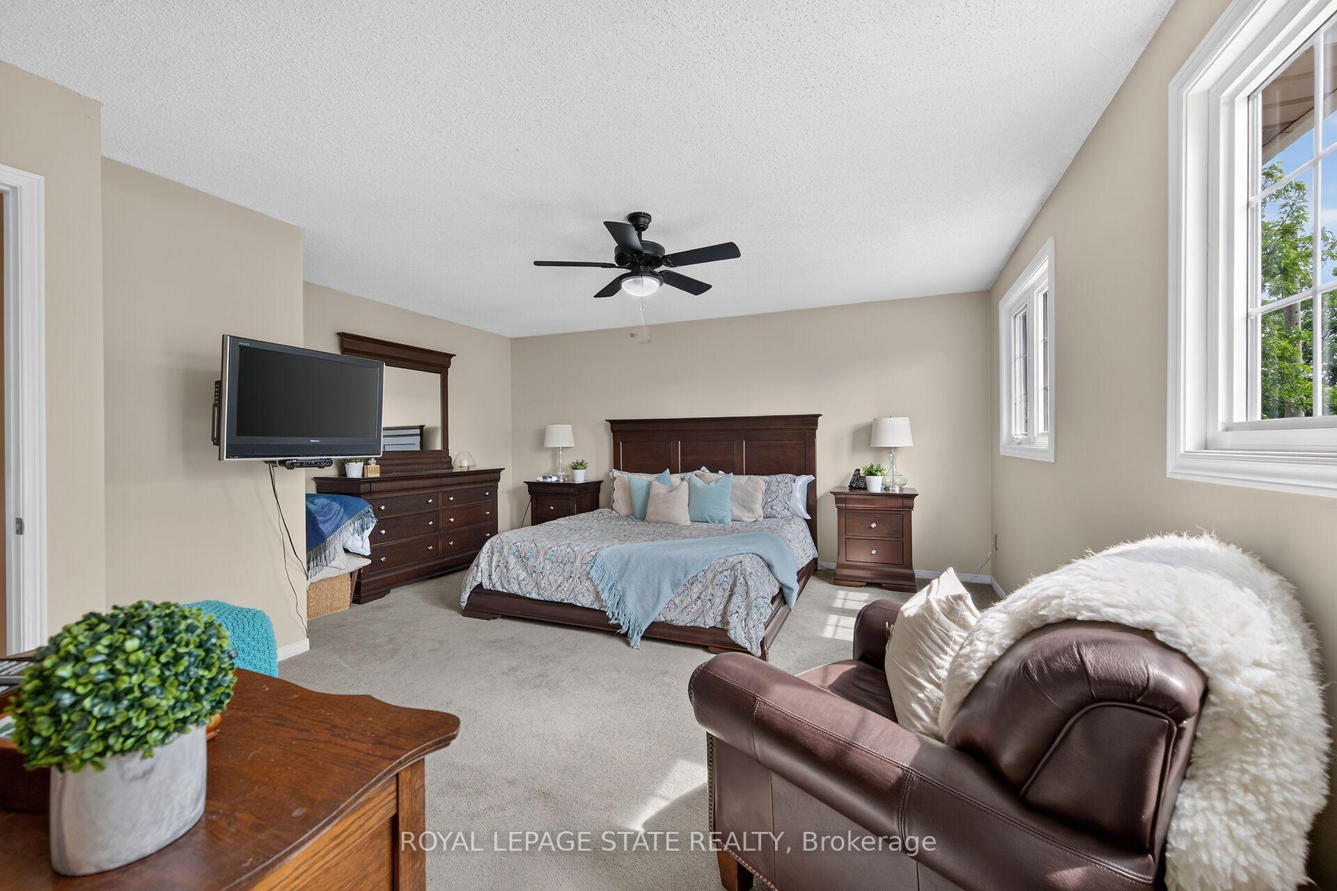 Photo 18 of 2 Novoco Drive, Hamilton, Gurnett — HOMEH