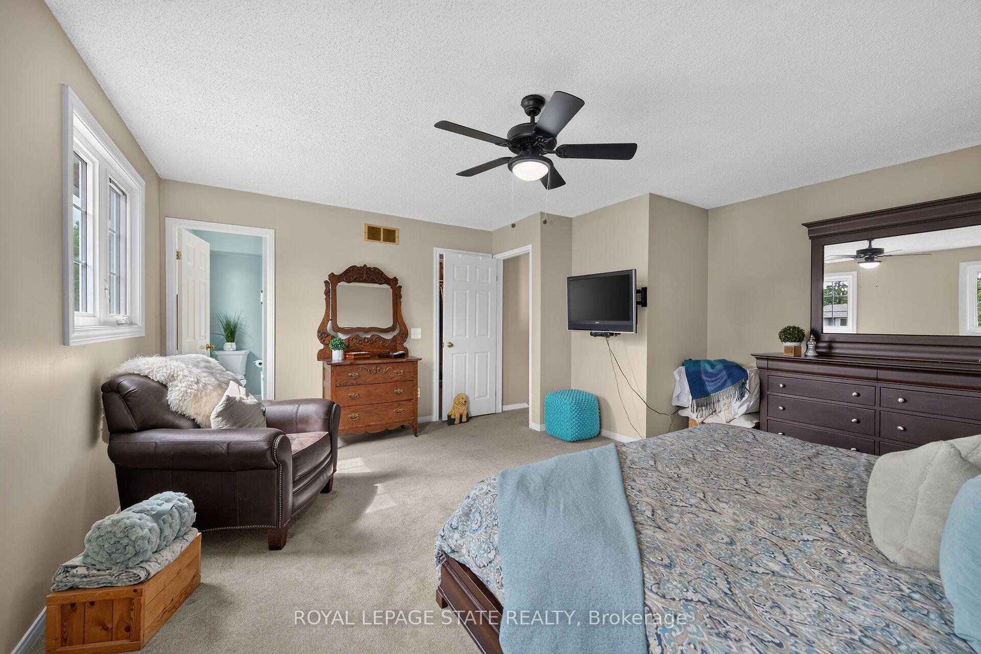 Photo 20 of 2 Novoco Drive, Hamilton, Gurnett — HOMEH