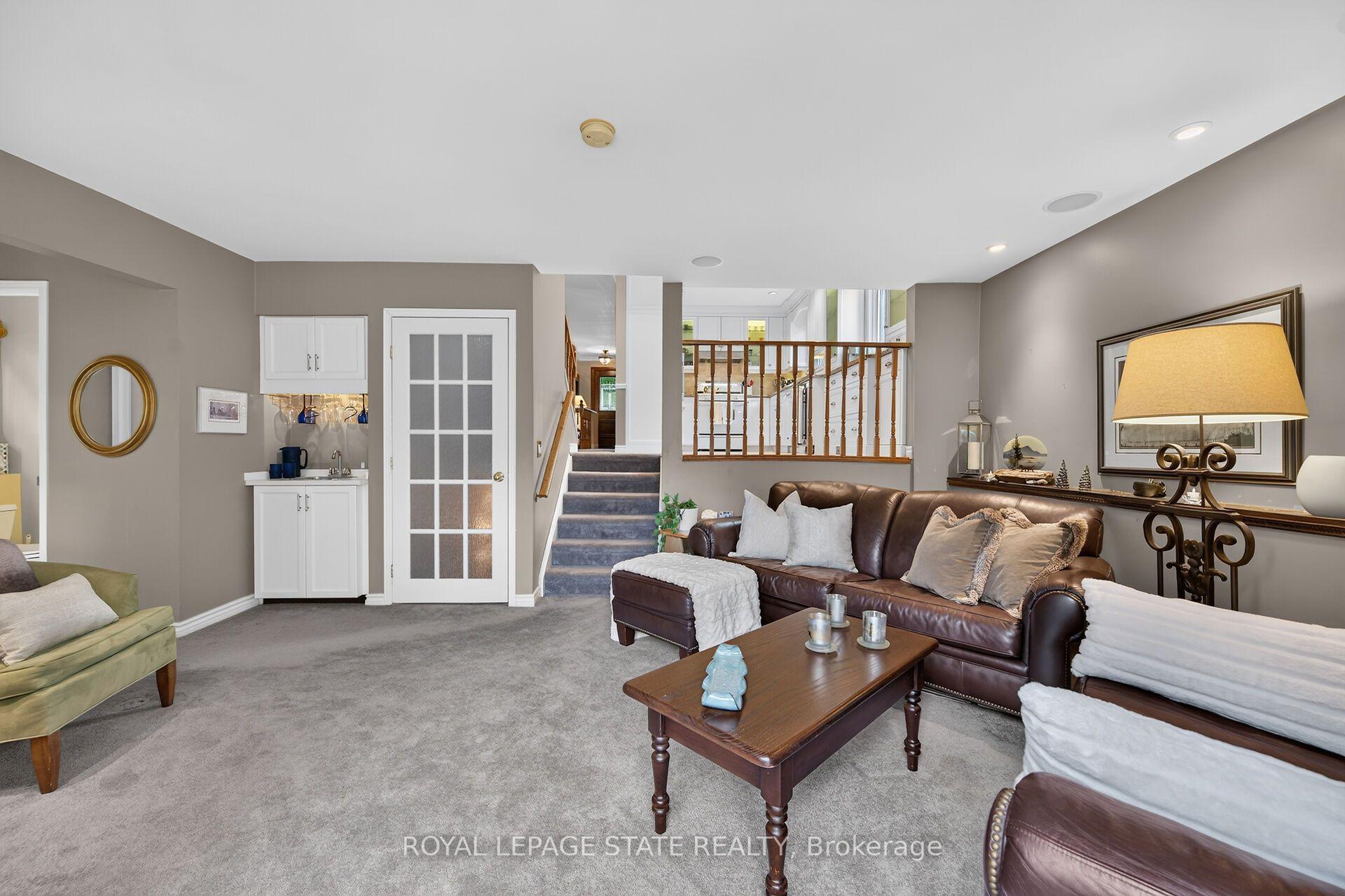 Photo 31 of 2 Novoco Drive, Hamilton, Gurnett — HOMEH
