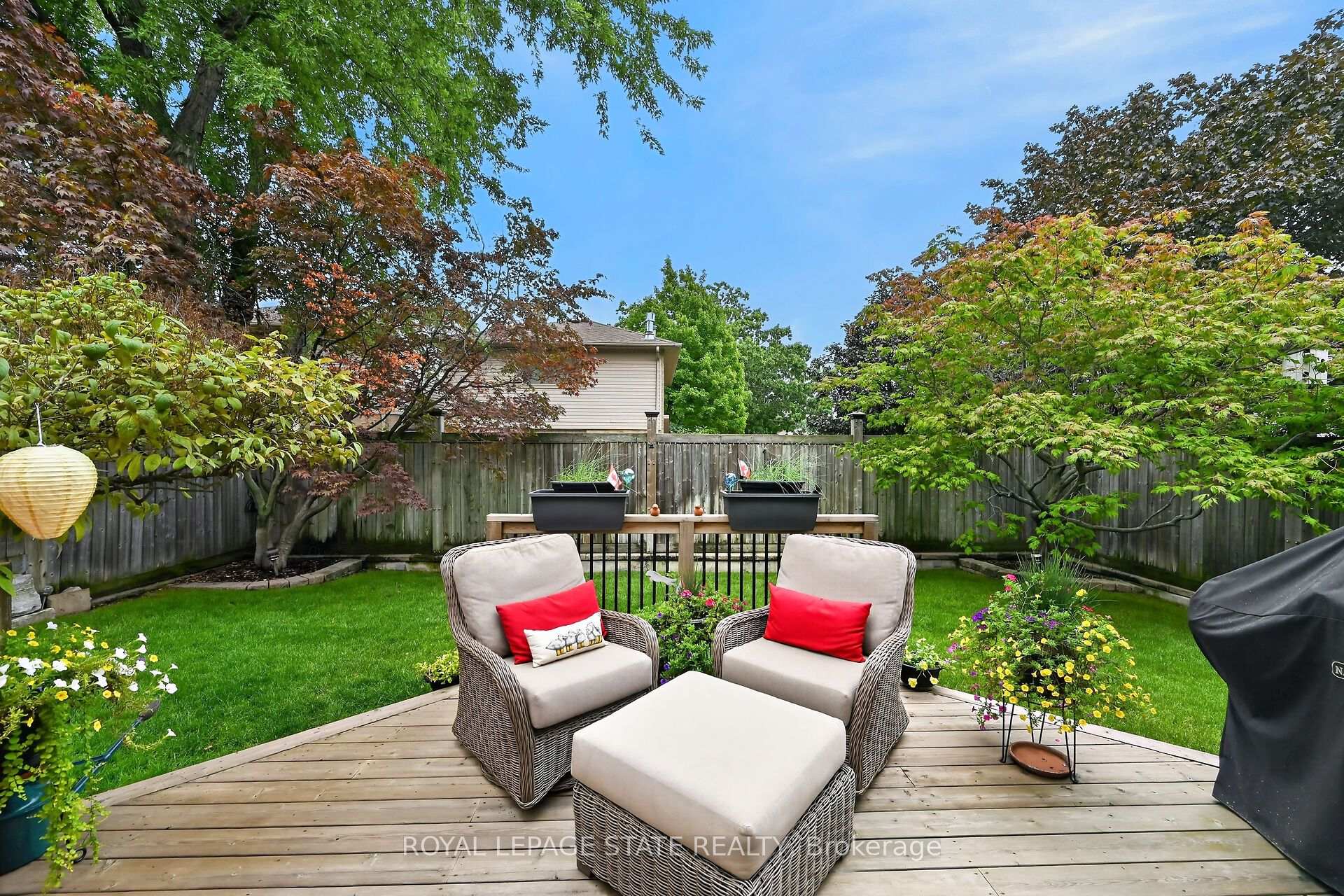 Photo 44 of 2 Novoco Drive, Hamilton, Gurnett — HOMEH