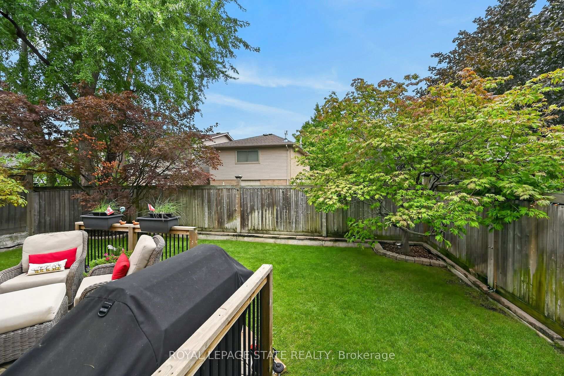 Photo 49 of 2 Novoco Drive, Hamilton, Gurnett — HOMEH