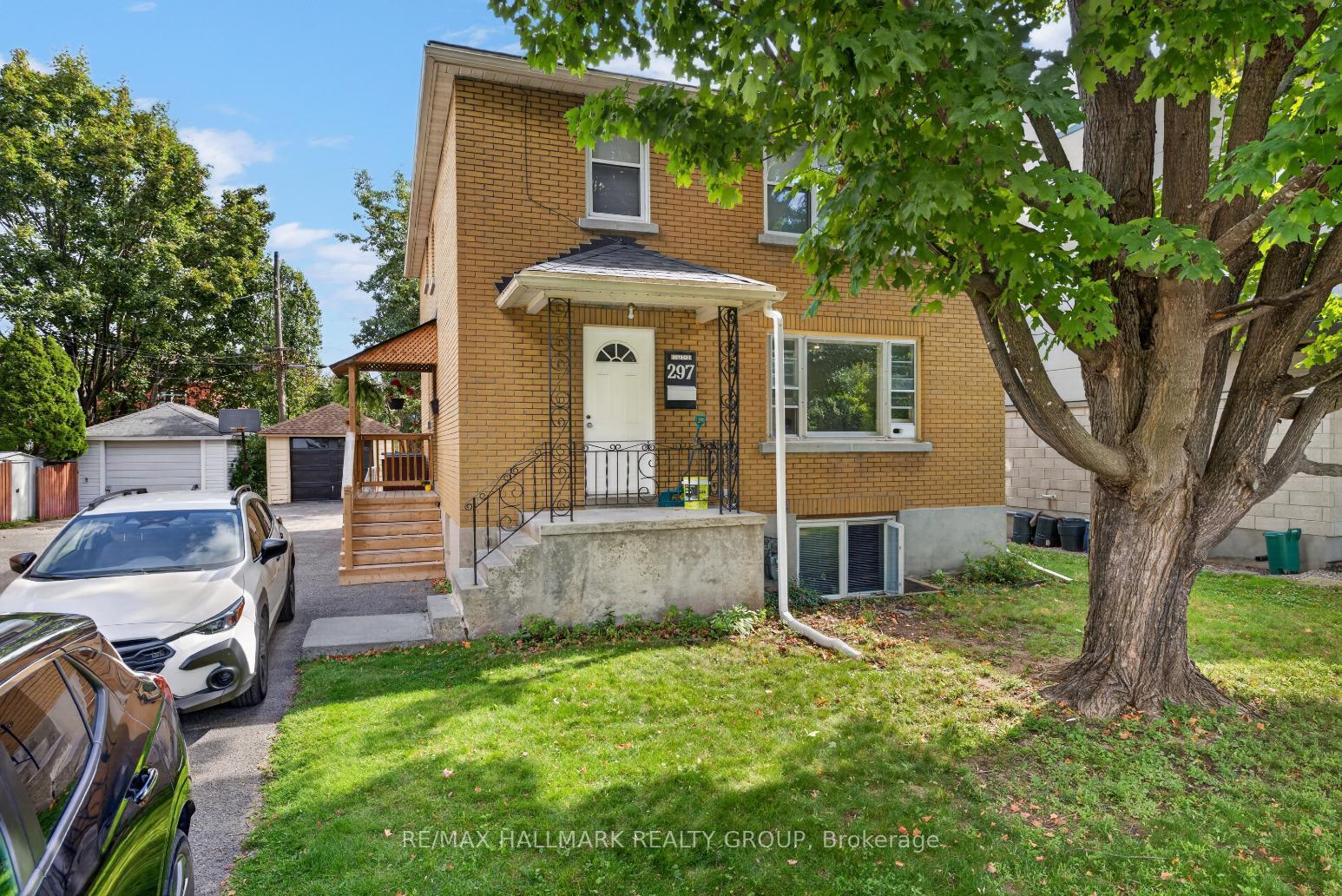 Front of Unit 1, 297 Royal Avenue