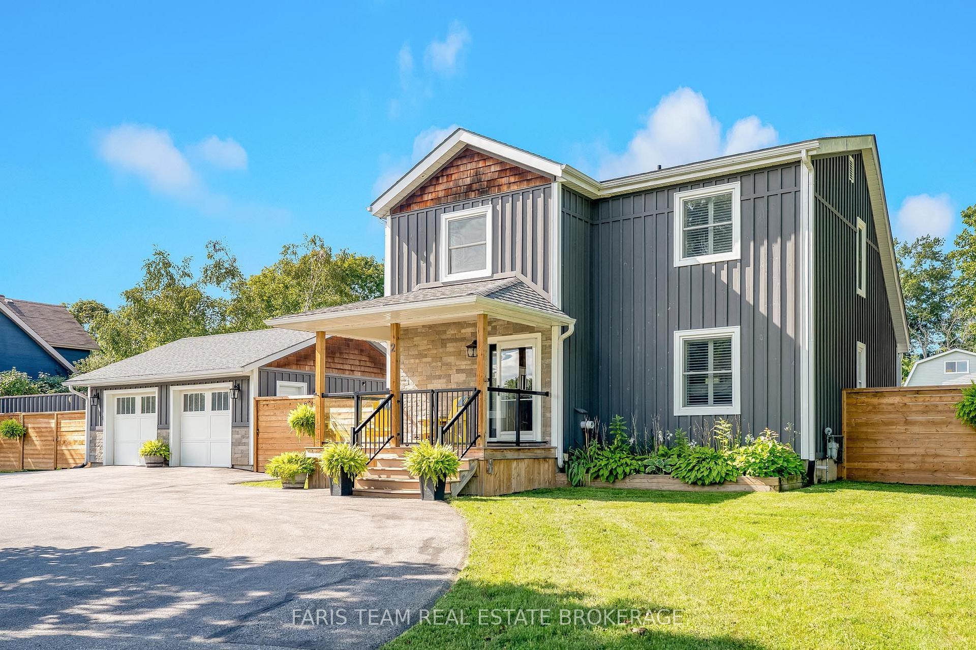 Photo 1 of 2 Agnes Street, Oro-Medonte, Moonstone — HOMEH