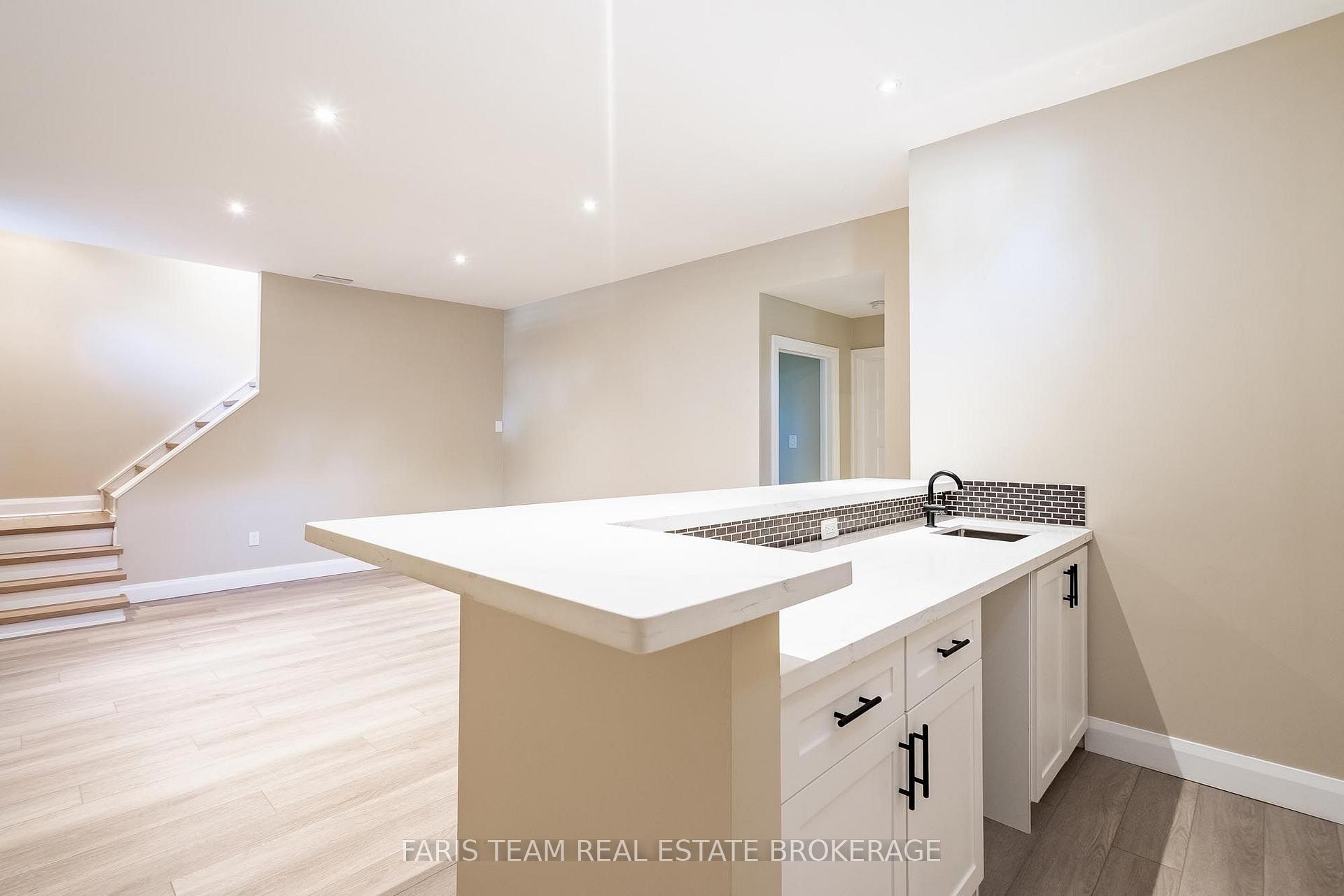 Photo 27 of 2 Agnes Street, Oro-Medonte, Moonstone — HOMEH