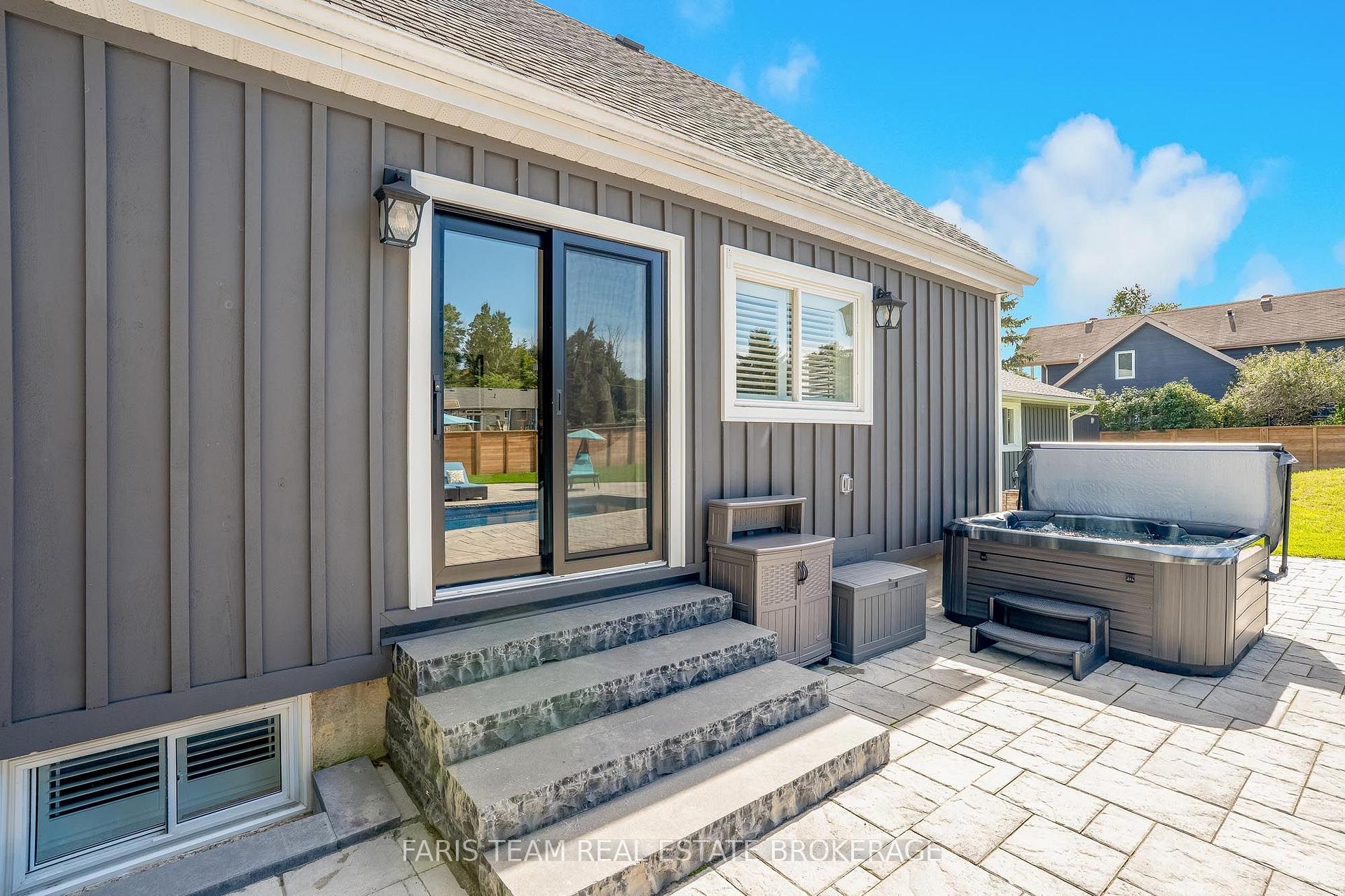 Photo 32 of 2 Agnes Street, Oro-Medonte, Moonstone — HOMEH