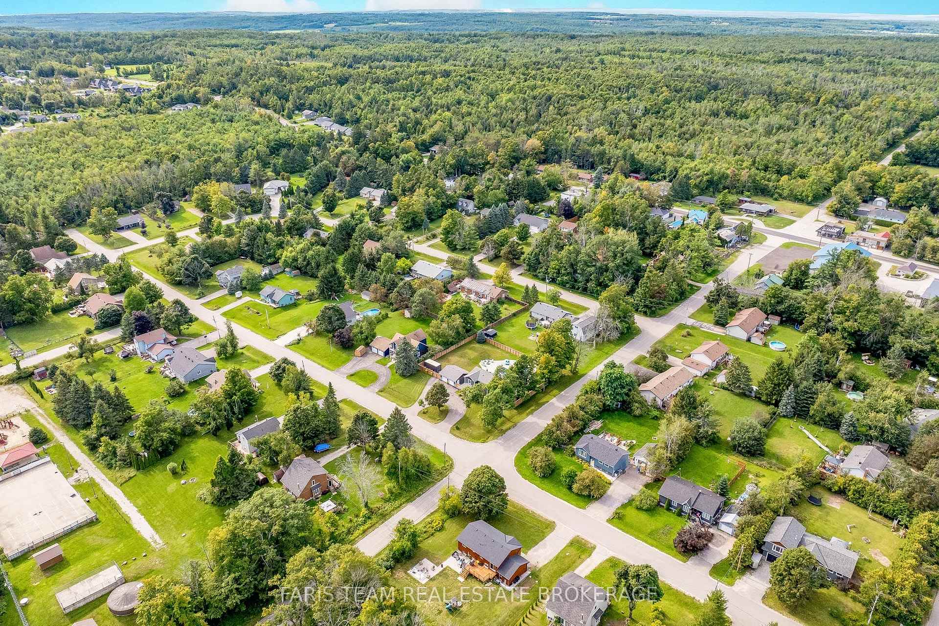 Photo 45 of 2 Agnes Street, Oro-Medonte, Moonstone — HOMEH