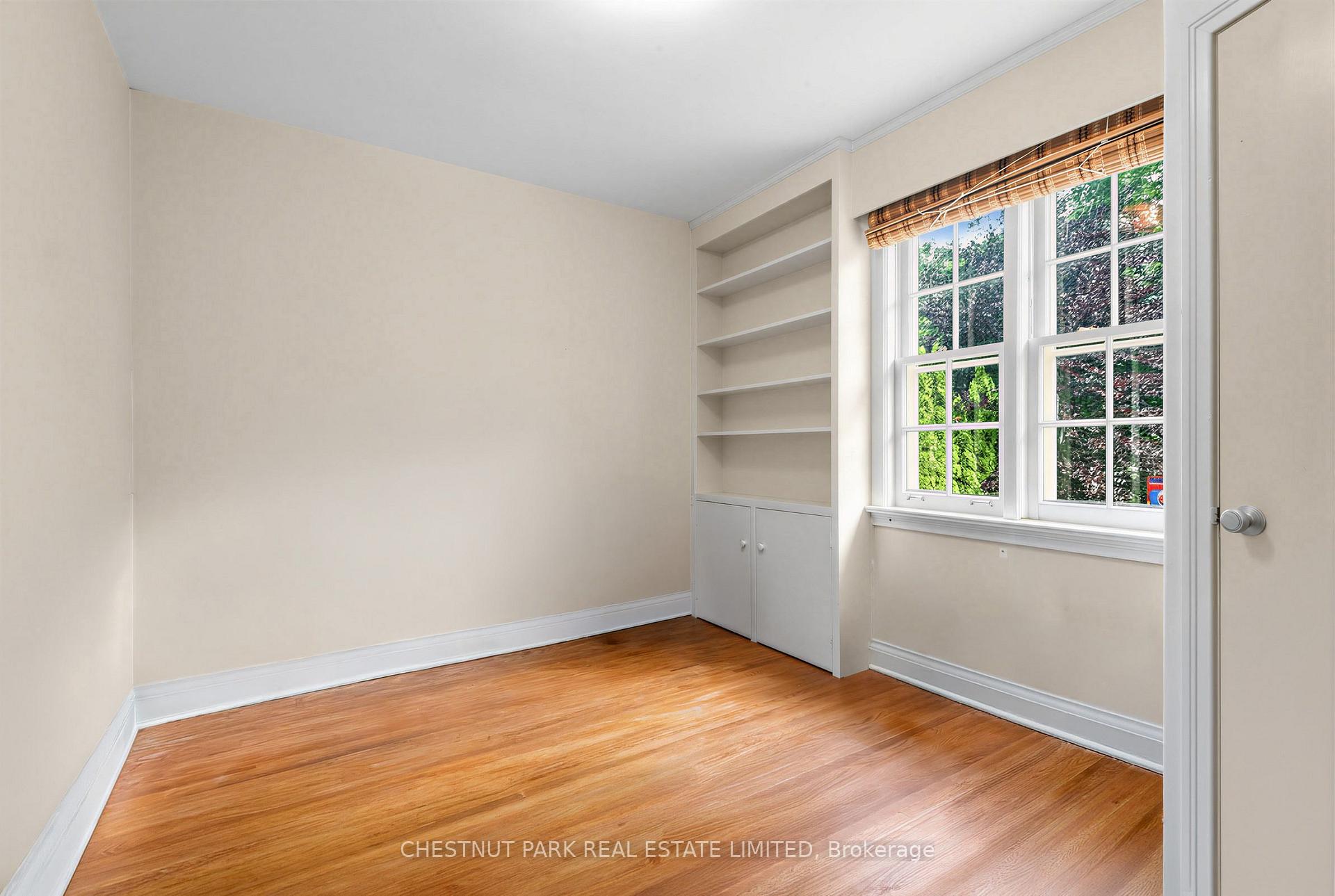 Photo 13 of 143 Mildenhall Road, North York, Bridle Path-Sunnybrook-York Mills — HOMEH