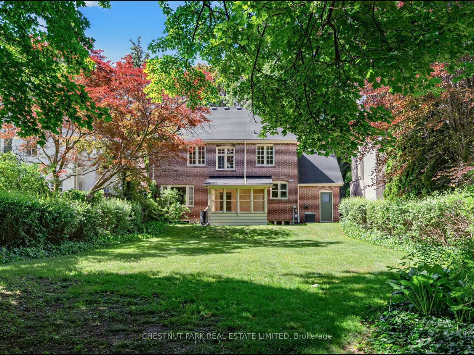 Photo 22 of 143 Mildenhall Road, North York, Bridle Path-Sunnybrook-York Mills — HOMEH