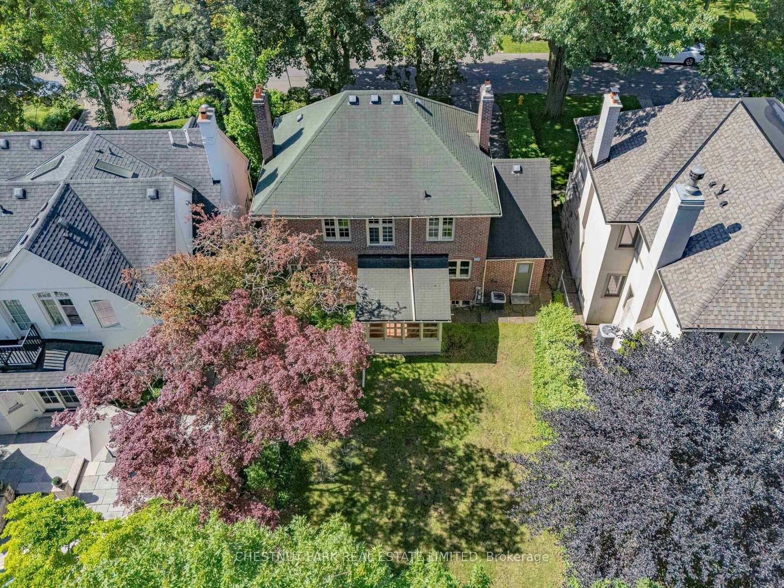 Photo 16 of 143 Mildenhall Road, North York, Bridle Path-Sunnybrook-York Mills — HOMEH