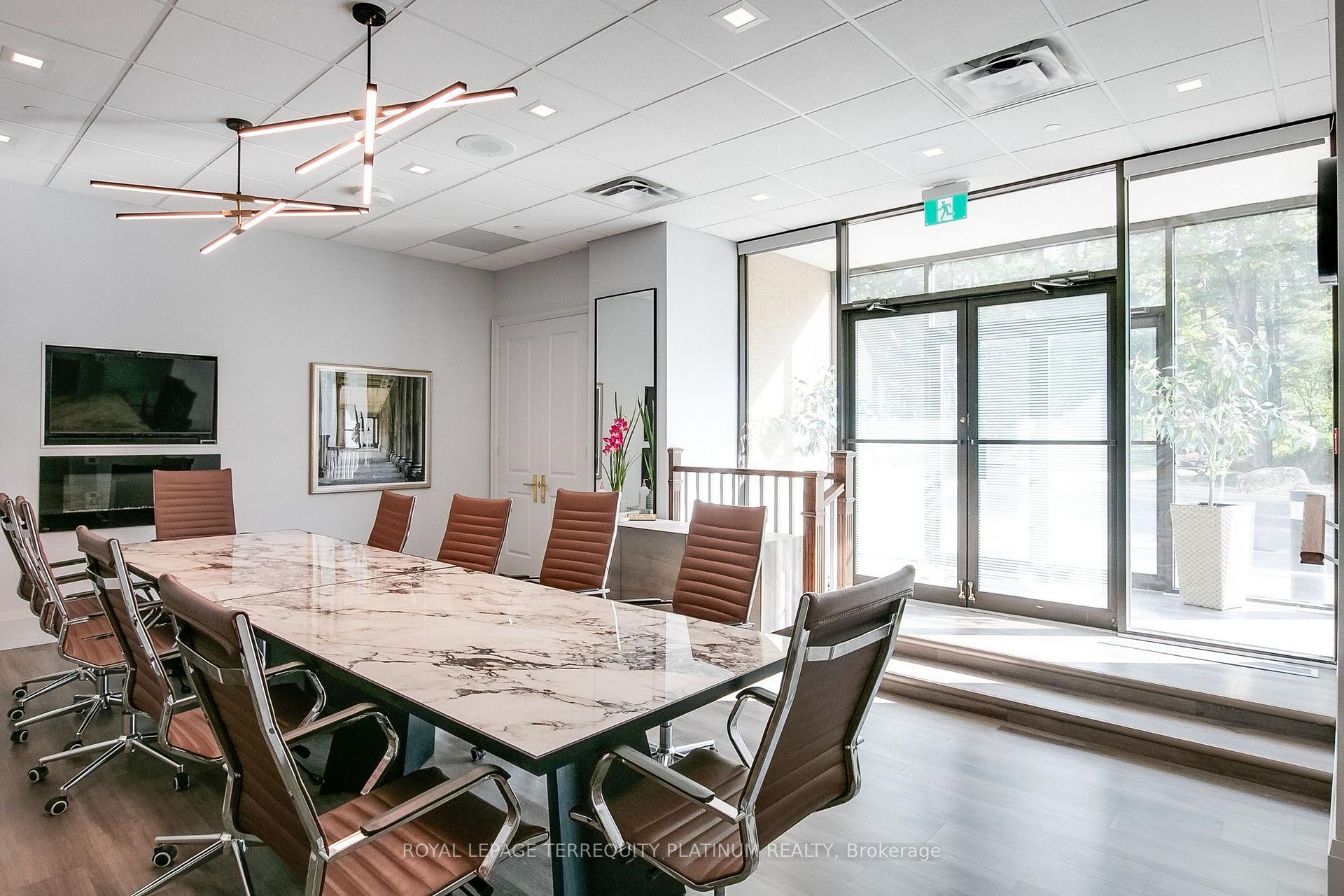 Photo 31 of Unit 802, 1 Concorde Place, North York, Banbury-Don Mills — HOMEH