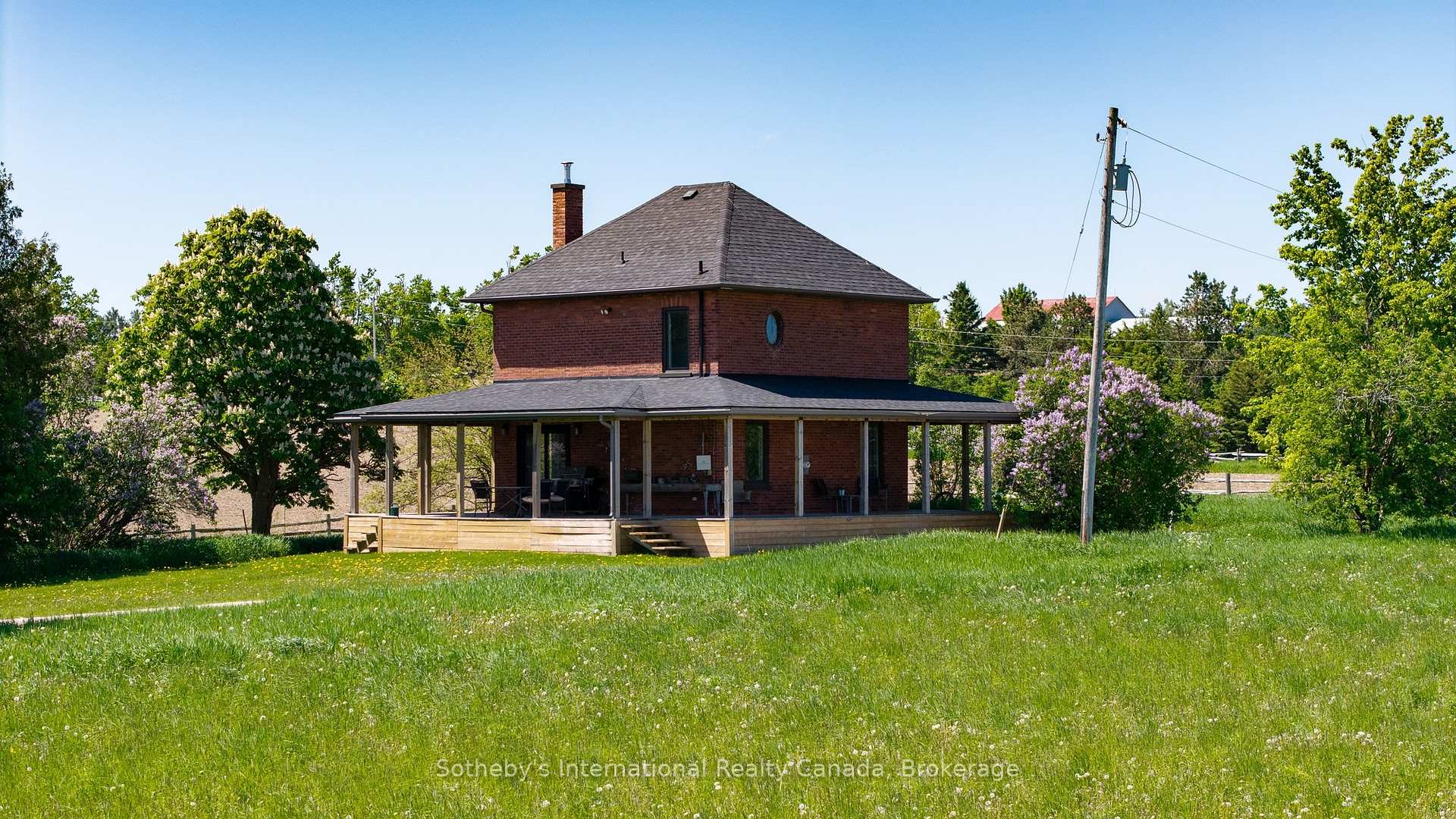 Photo 8 of 1943 Fairgrounds Road S, Clearview, Rural Clearview — HOMEH