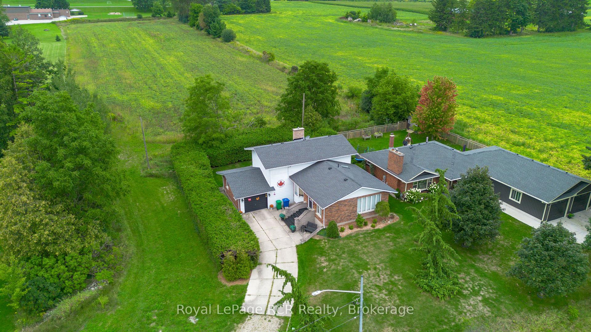 Photo 3 of 265 Diagonal Road, North Huron, Wingham — HOMEH