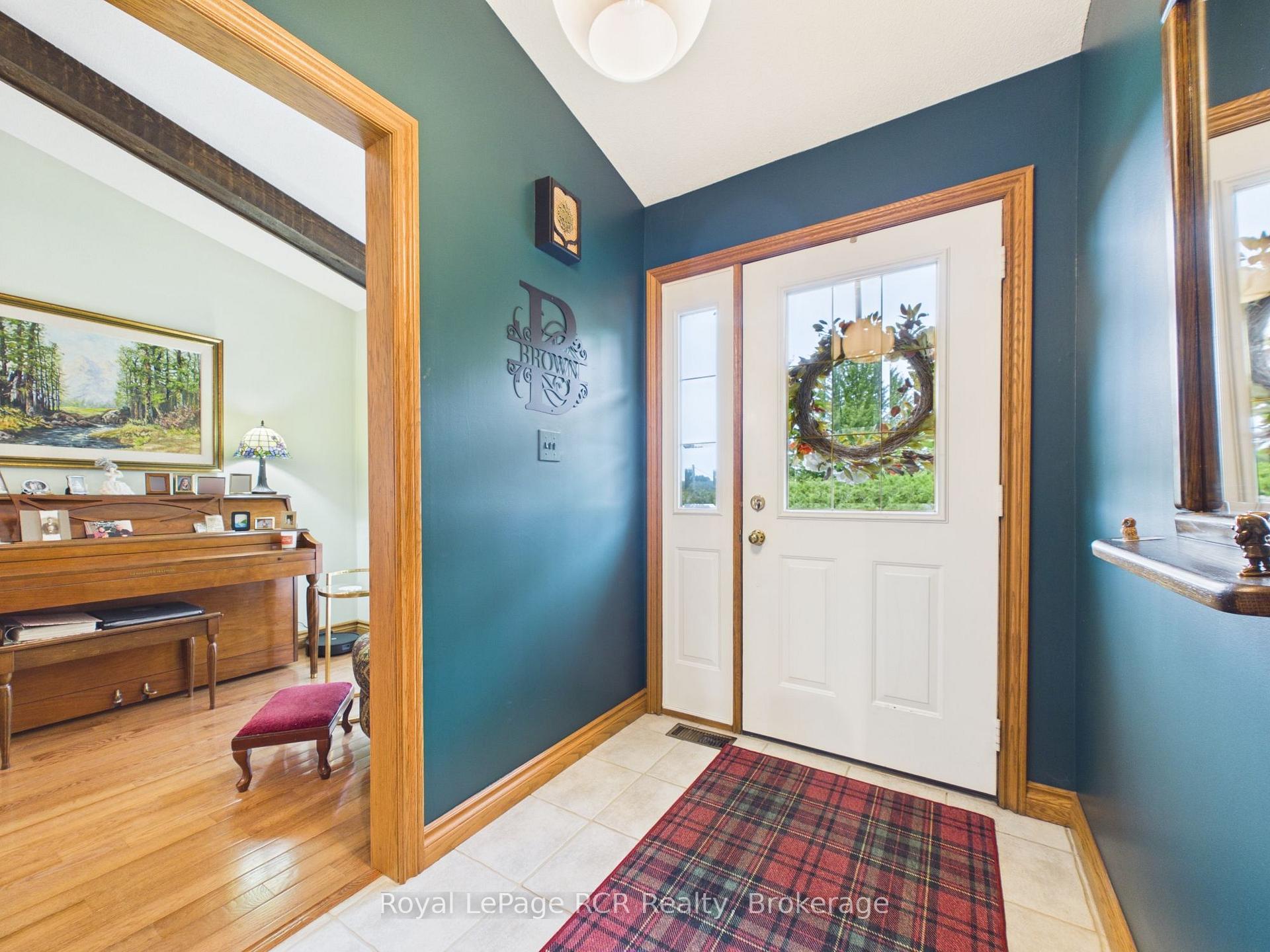 Photo 5 of 265 Diagonal Road, North Huron, Wingham — HOMEH