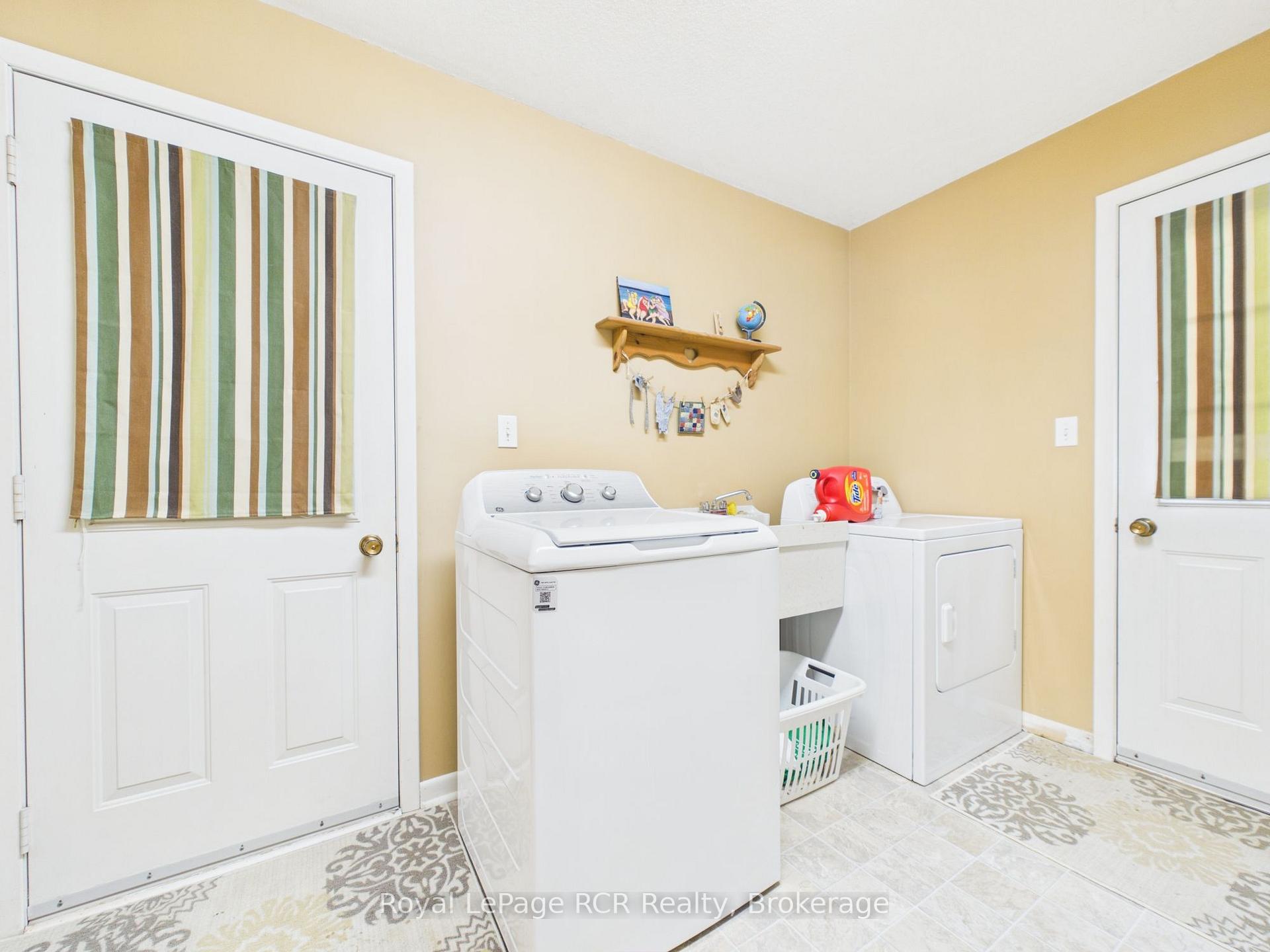 Photo 24 of 265 Diagonal Road, North Huron, Wingham — HOMEH