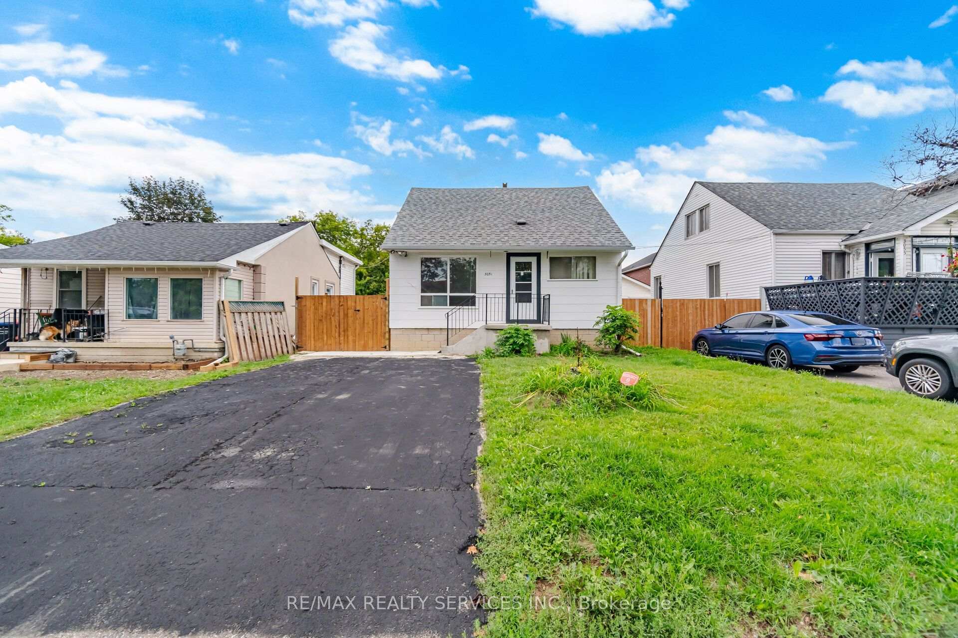 Photo of 3051 Churchill Avenue