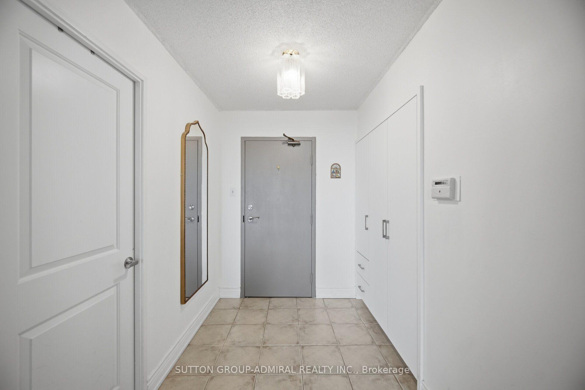 Photo 2 of Unit 501, 5460 Yonge Street, North York, Willowdale West — HOMEH