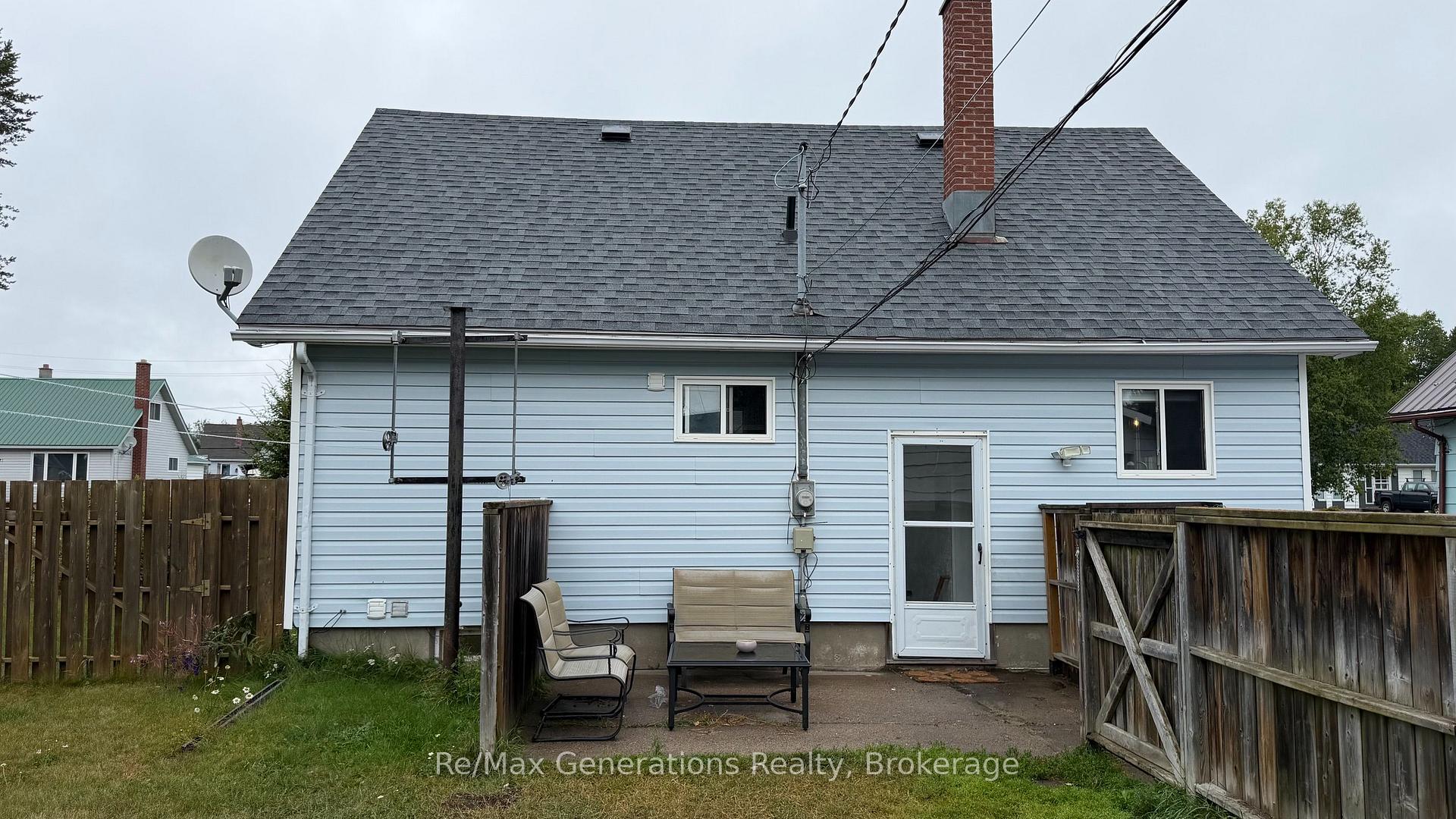 Photo 34 of 72 Hudson Drive S, Terrace Bay, TB-92 — HOMEH