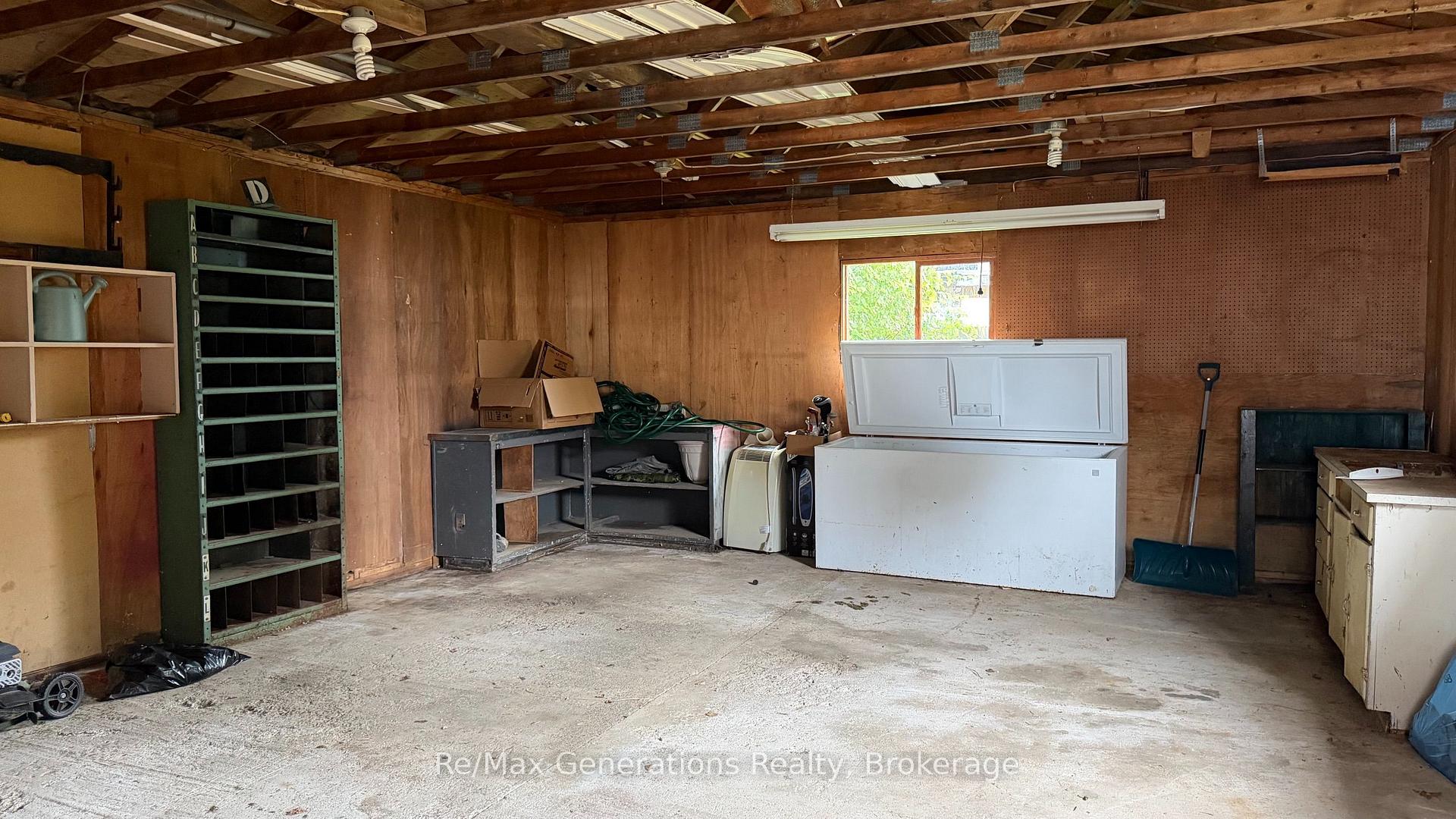Photo 38 of 72 Hudson Drive S, Terrace Bay, TB-92 — HOMEH