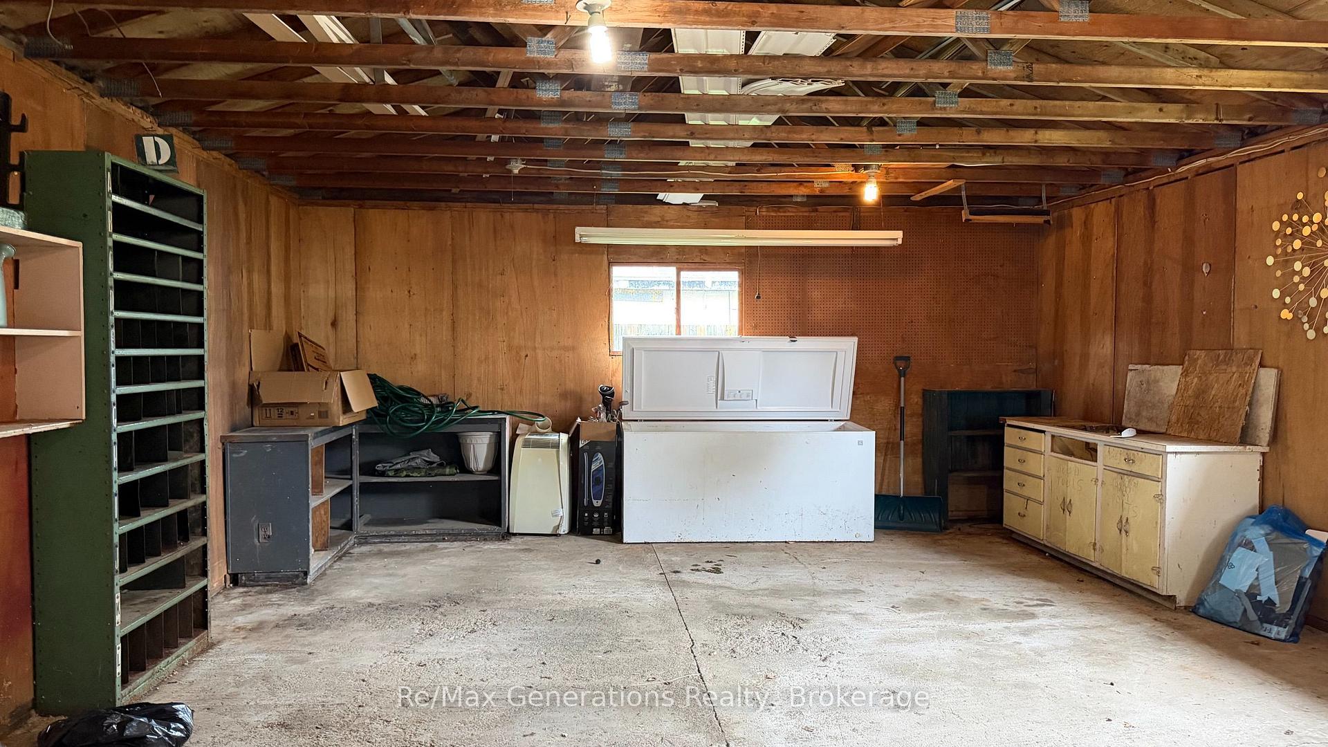 Photo 39 of 72 Hudson Drive S, Terrace Bay, TB-92 — HOMEH