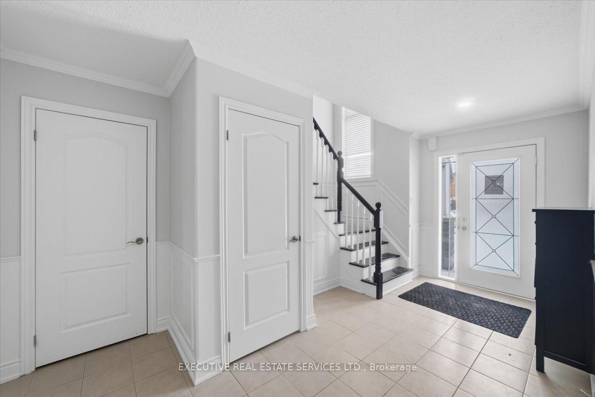 Photo 4 of 3063 Emperor Drive, Orillia — HOMEH