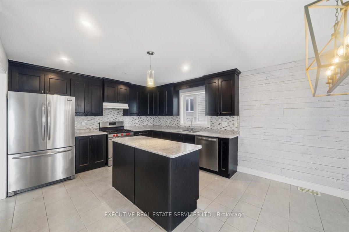 Photo 6 of 3063 Emperor Drive, Orillia — HOMEH