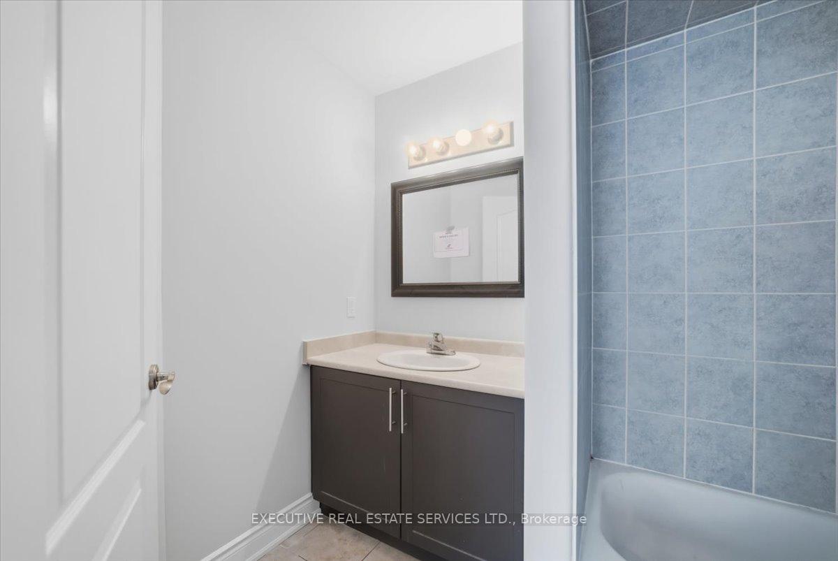 Photo 25 of 3063 Emperor Drive, Orillia — HOMEH