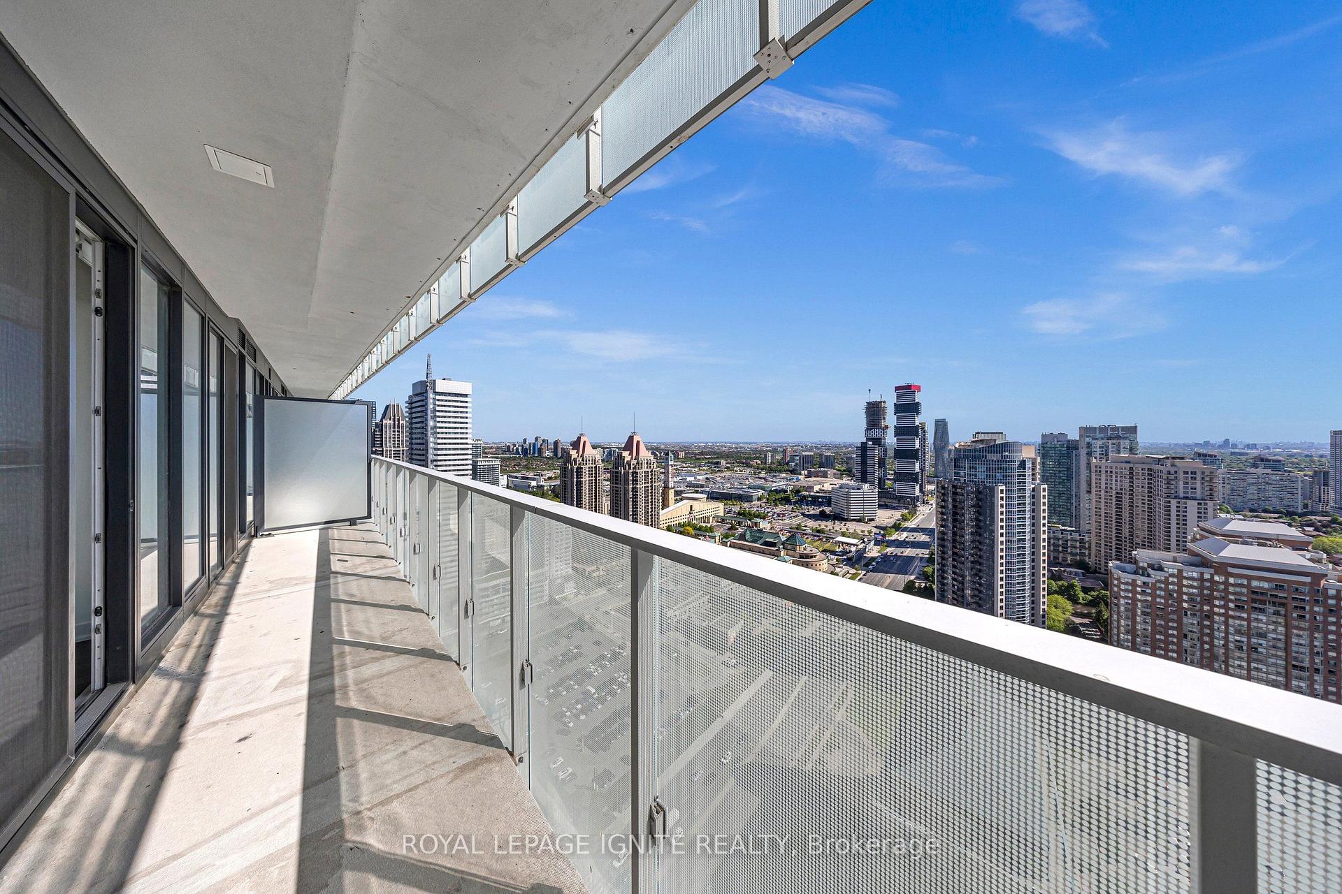 Photo 19 of Unit 3301, 3900 Confederation Parkway, Mississauga, City Centre — HOMEH