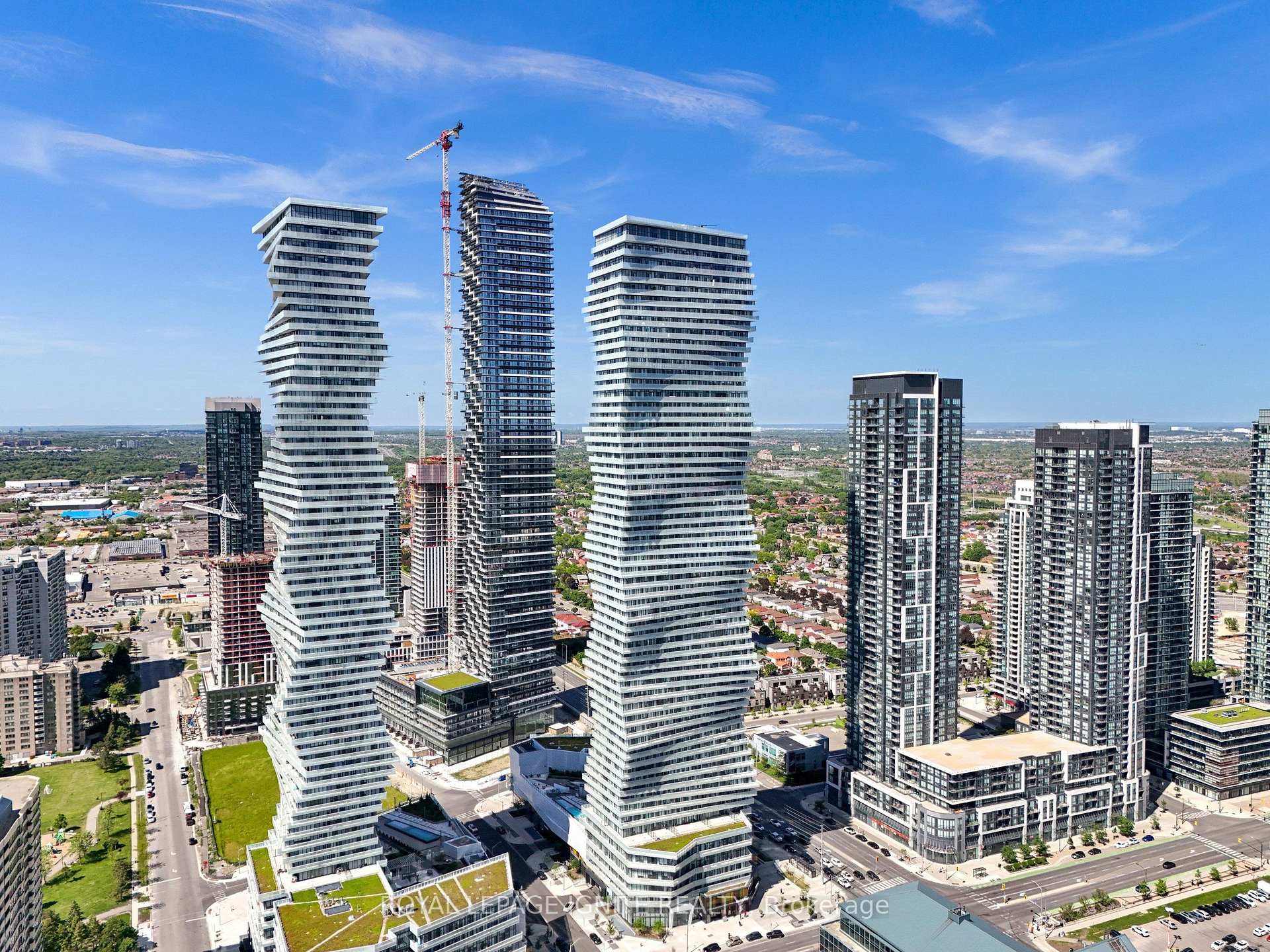 Photo 23 of Unit 3301, 3900 Confederation Parkway, Mississauga, City Centre — HOMEH