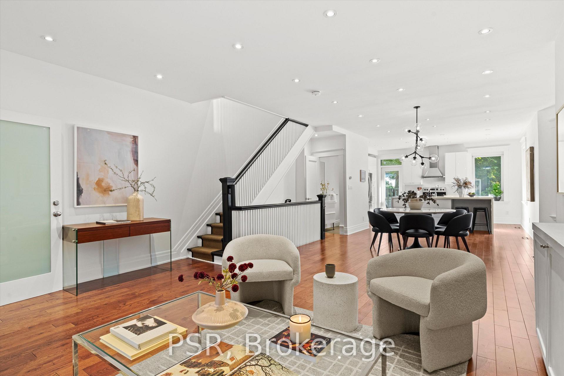 Photo 7 of 16 Mackenzie Crescent, Toronto, Little Portugal — HOMEH