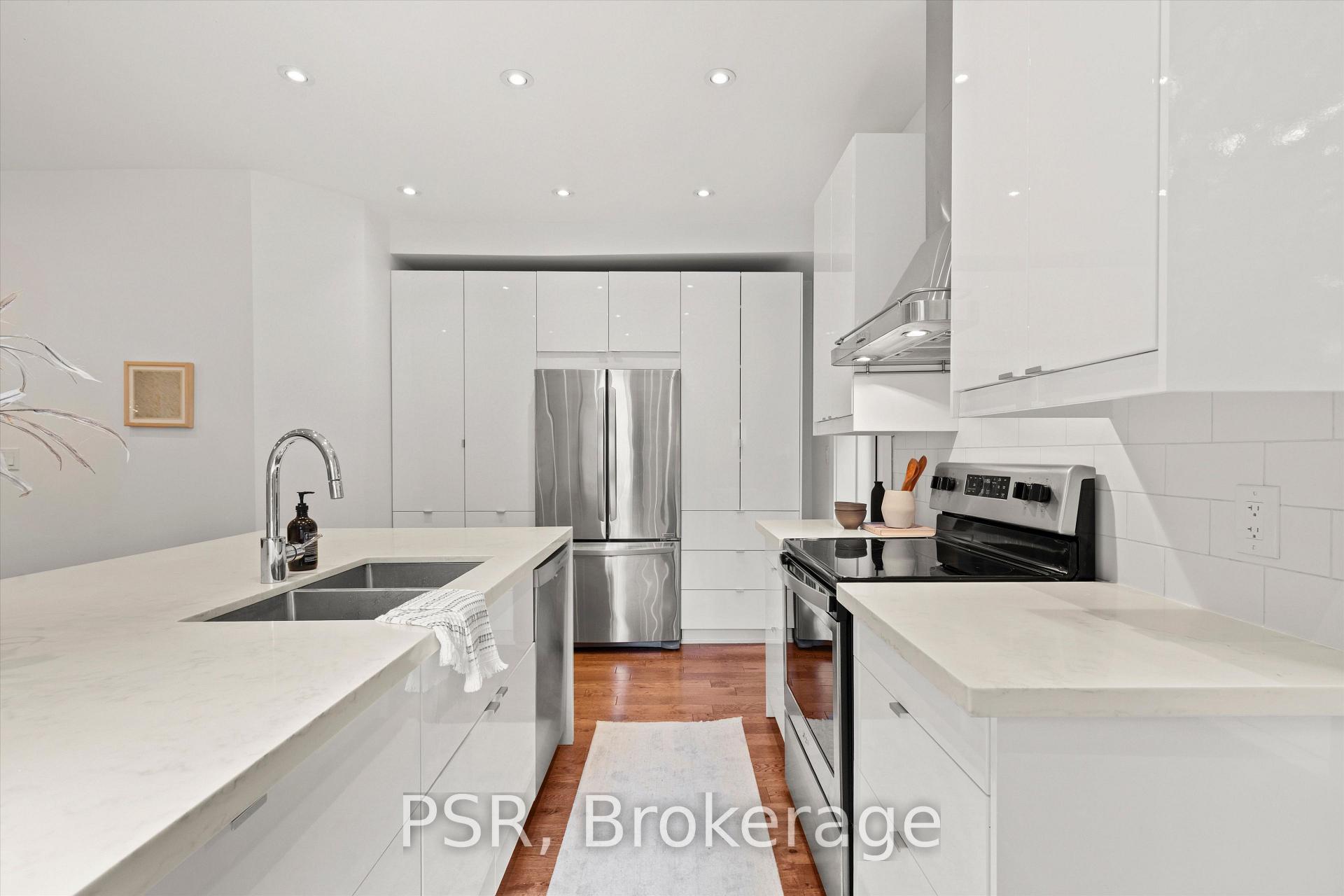 Photo 16 of 16 Mackenzie Crescent, Toronto, Little Portugal — HOMEH