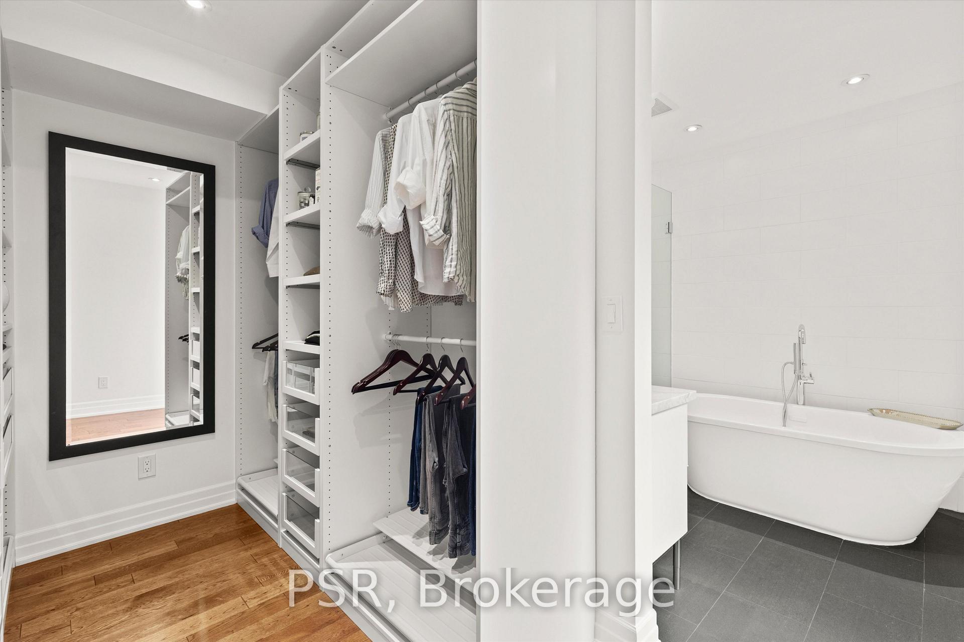 Photo 28 of 16 Mackenzie Crescent, Toronto, Little Portugal — HOMEH