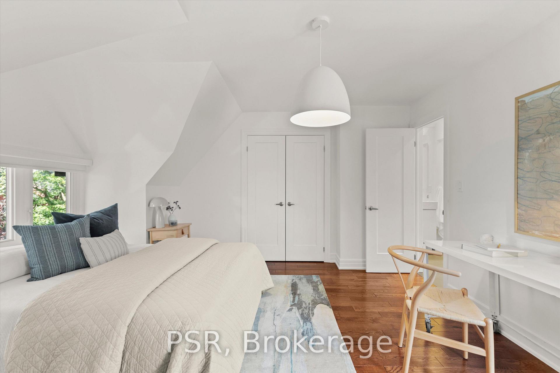 Photo 33 of 16 Mackenzie Crescent, Toronto, Little Portugal — HOMEH