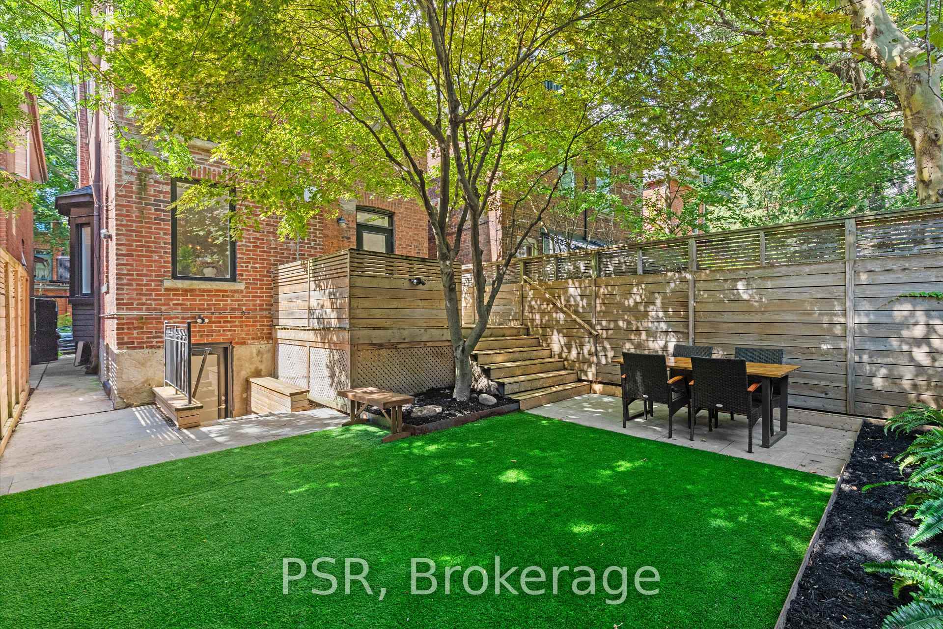 Photo 40 of 16 Mackenzie Crescent, Toronto, Little Portugal — HOMEH