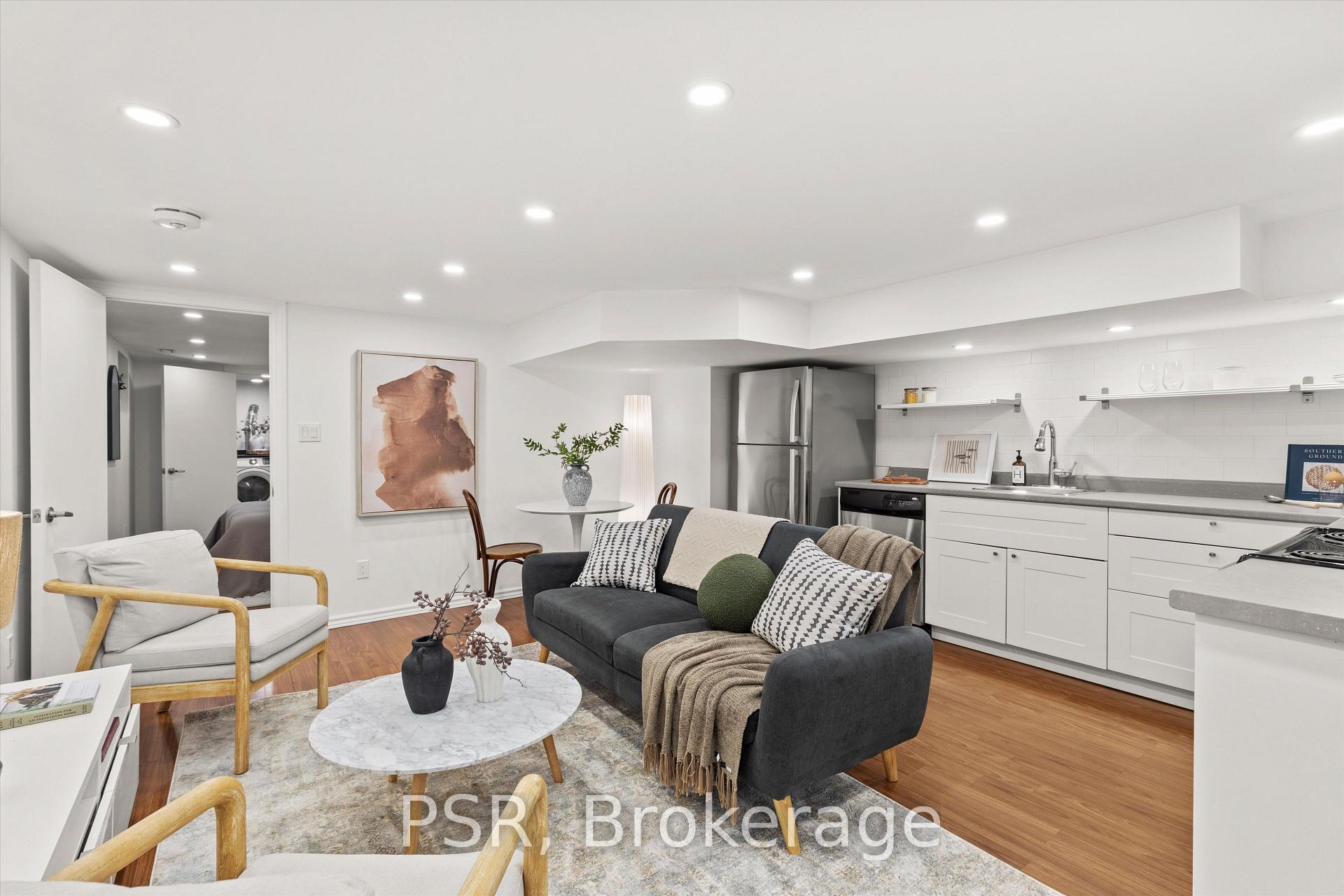 Photo 45 of 16 Mackenzie Crescent, Toronto, Little Portugal — HOMEH