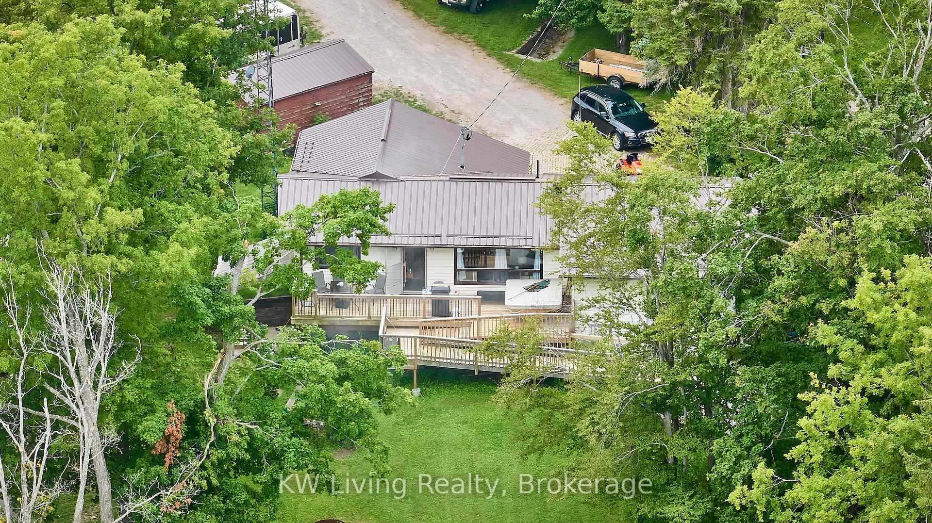 Photo 1 of 40 Butternut Drive, Kawartha Lakes, Fenelon — HOMEH
