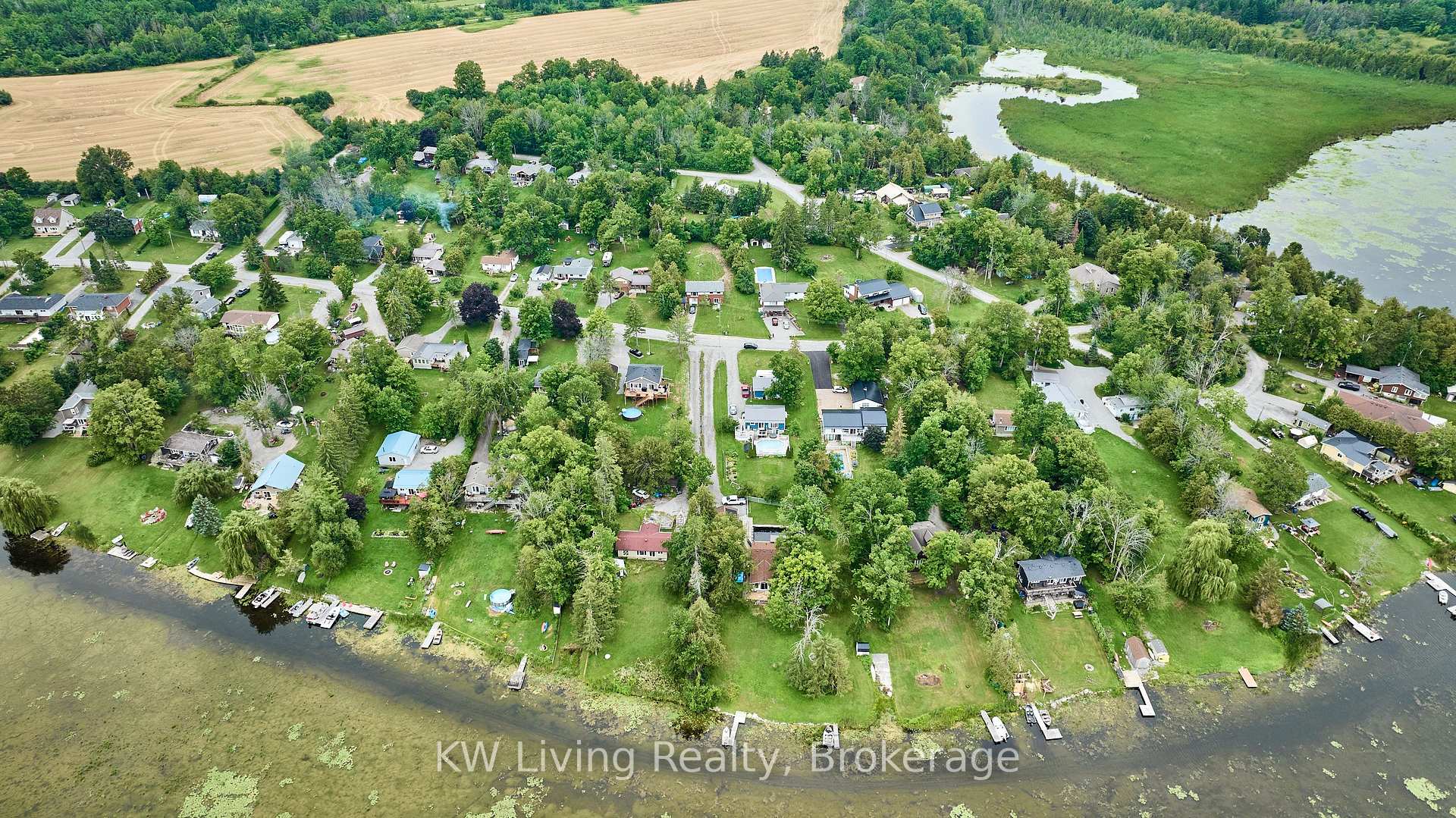 Photo 10 of 40 Butternut Drive, Kawartha Lakes, Fenelon — HOMEH