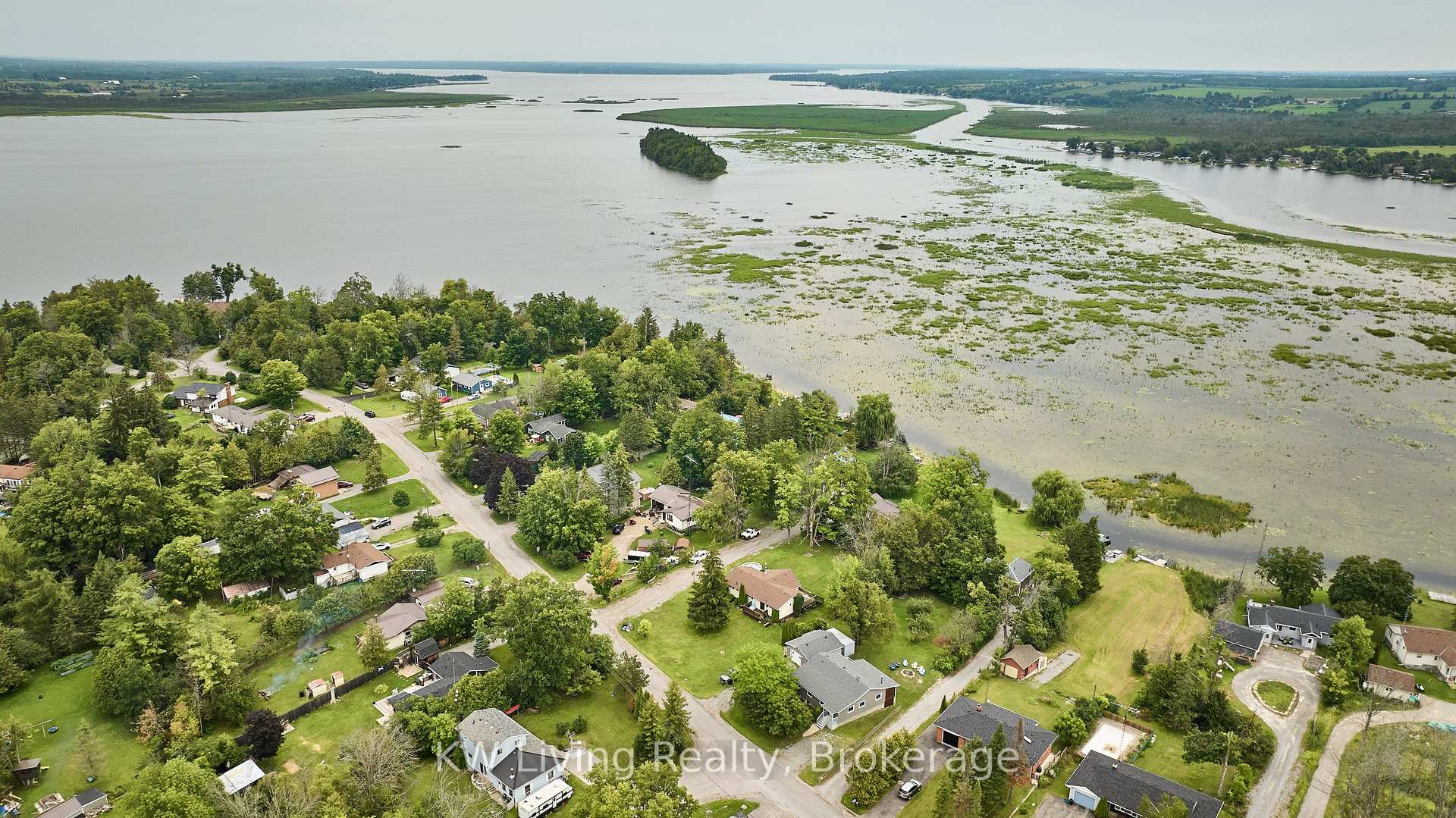 Photo 12 of 40 Butternut Drive, Kawartha Lakes, Fenelon — HOMEH