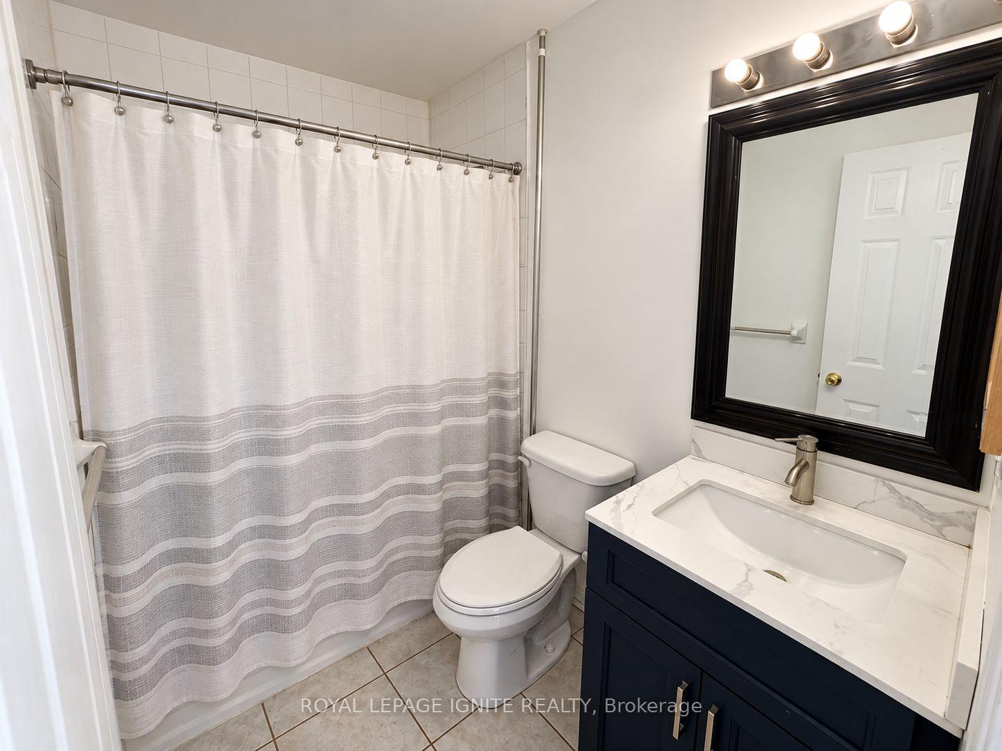 Photo 7 of 15 Mcgonigal Lane, Ajax, Central — HOMEH