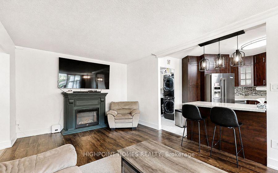 Photo 10 of Unit 301, 60 Pavane Linkway Way, Toronto, Flemingdon Park — HOMEH