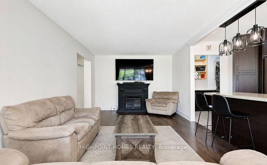 Photo 12 of Unit 301, 60 Pavane Linkway Way, Toronto, Flemingdon Park — HOMEH