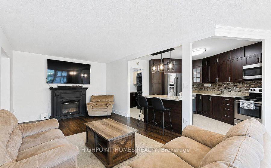 Photo 13 of Unit 301, 60 Pavane Linkway Way, Toronto, Flemingdon Park — HOMEH
