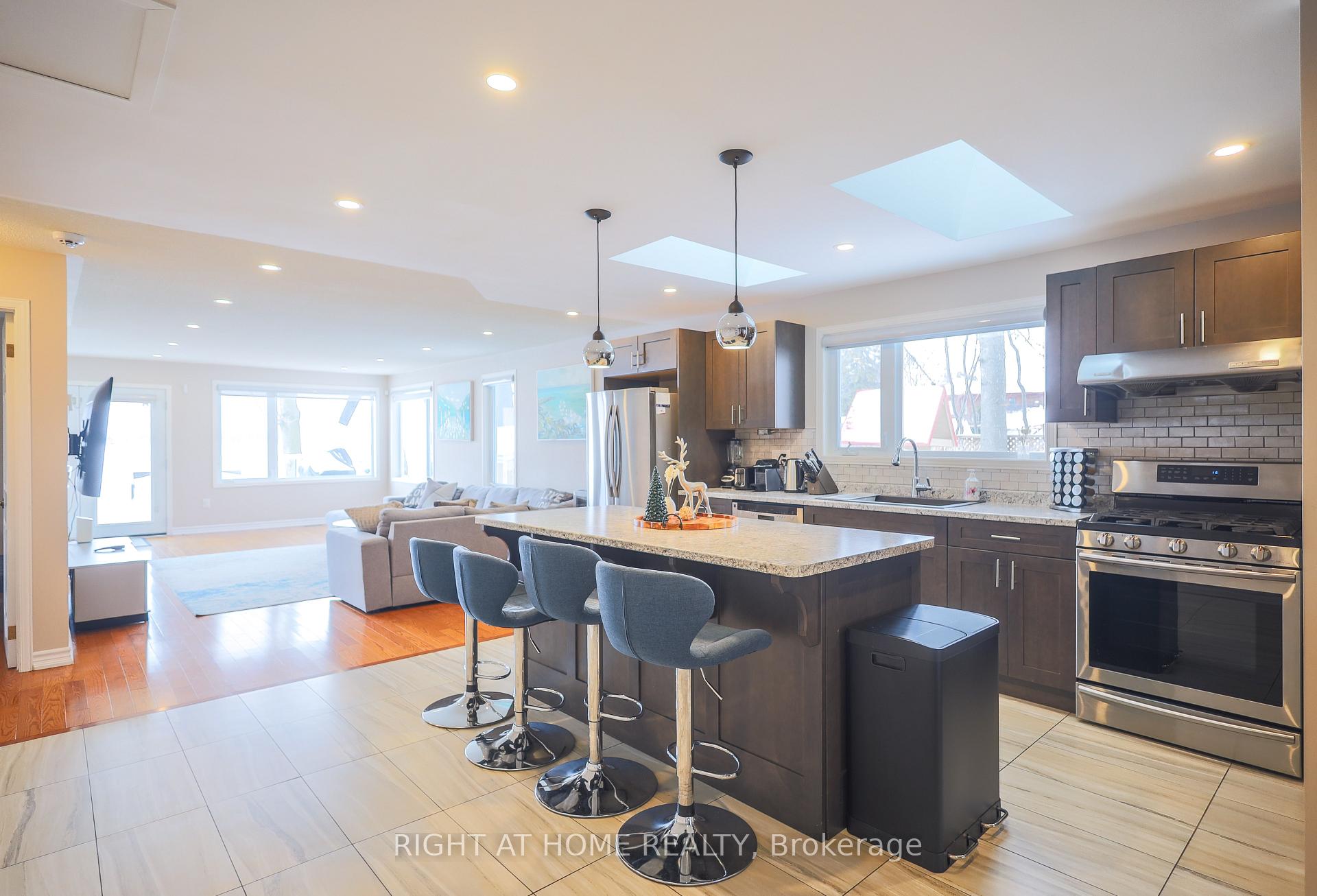 Photo 4 of Unit Main, 885 Adams Road, Innisfil, Alcona — HOMEH