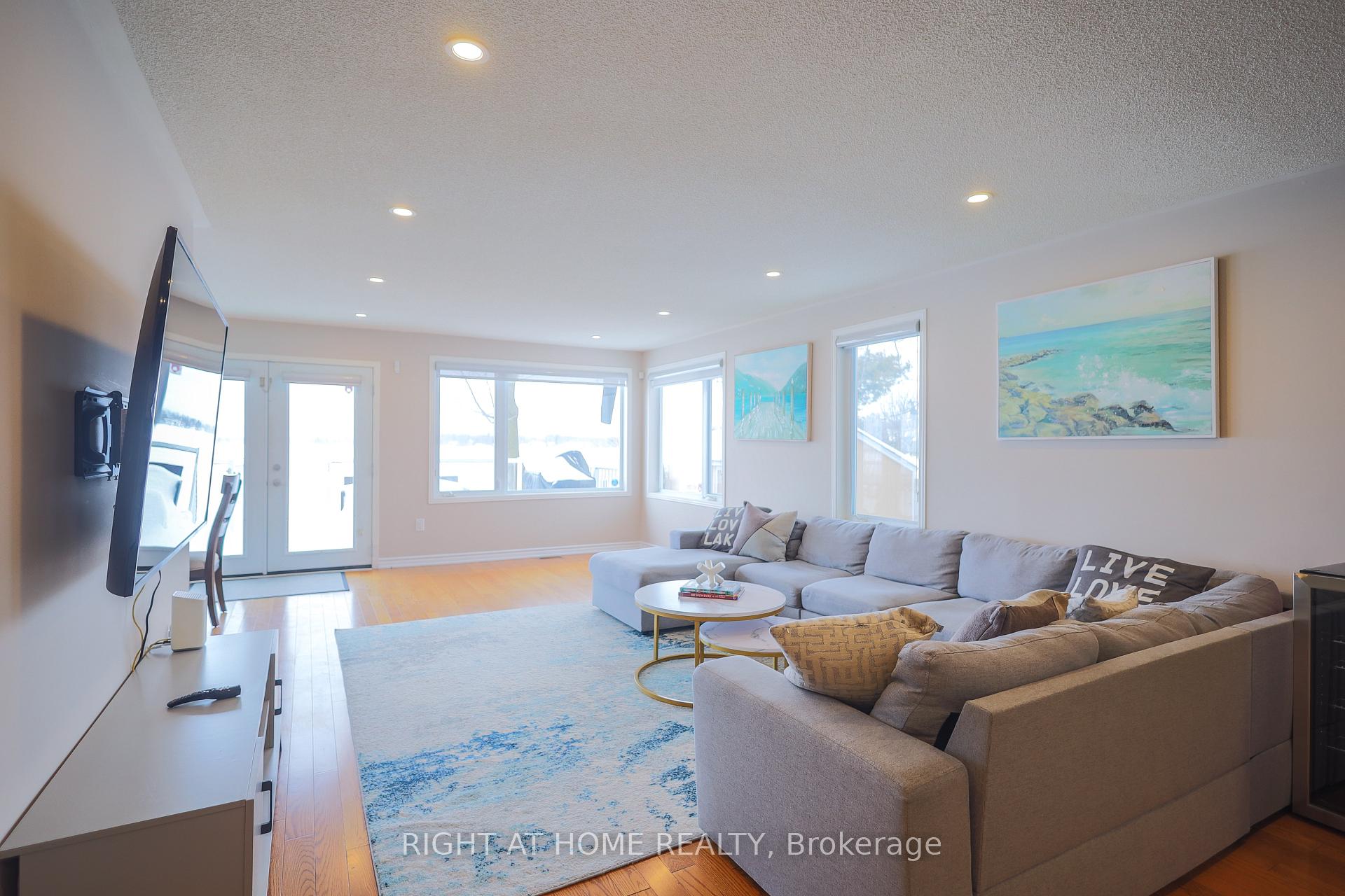 Photo 6 of Unit Main, 885 Adams Road, Innisfil, Alcona — HOMEH