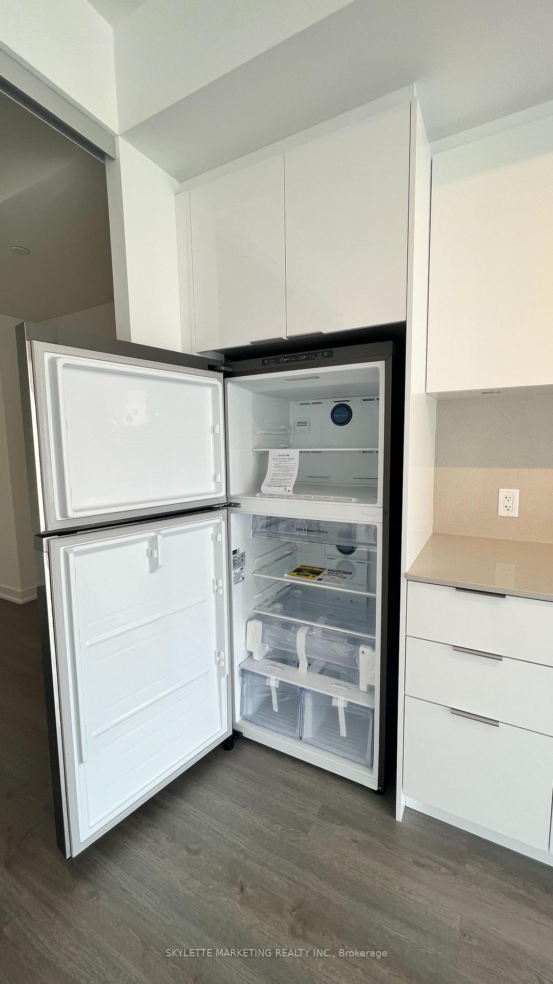 Photo 32 of Unit 3801, 357 King Street W, Toronto, Waterfront Communities — HOMEH