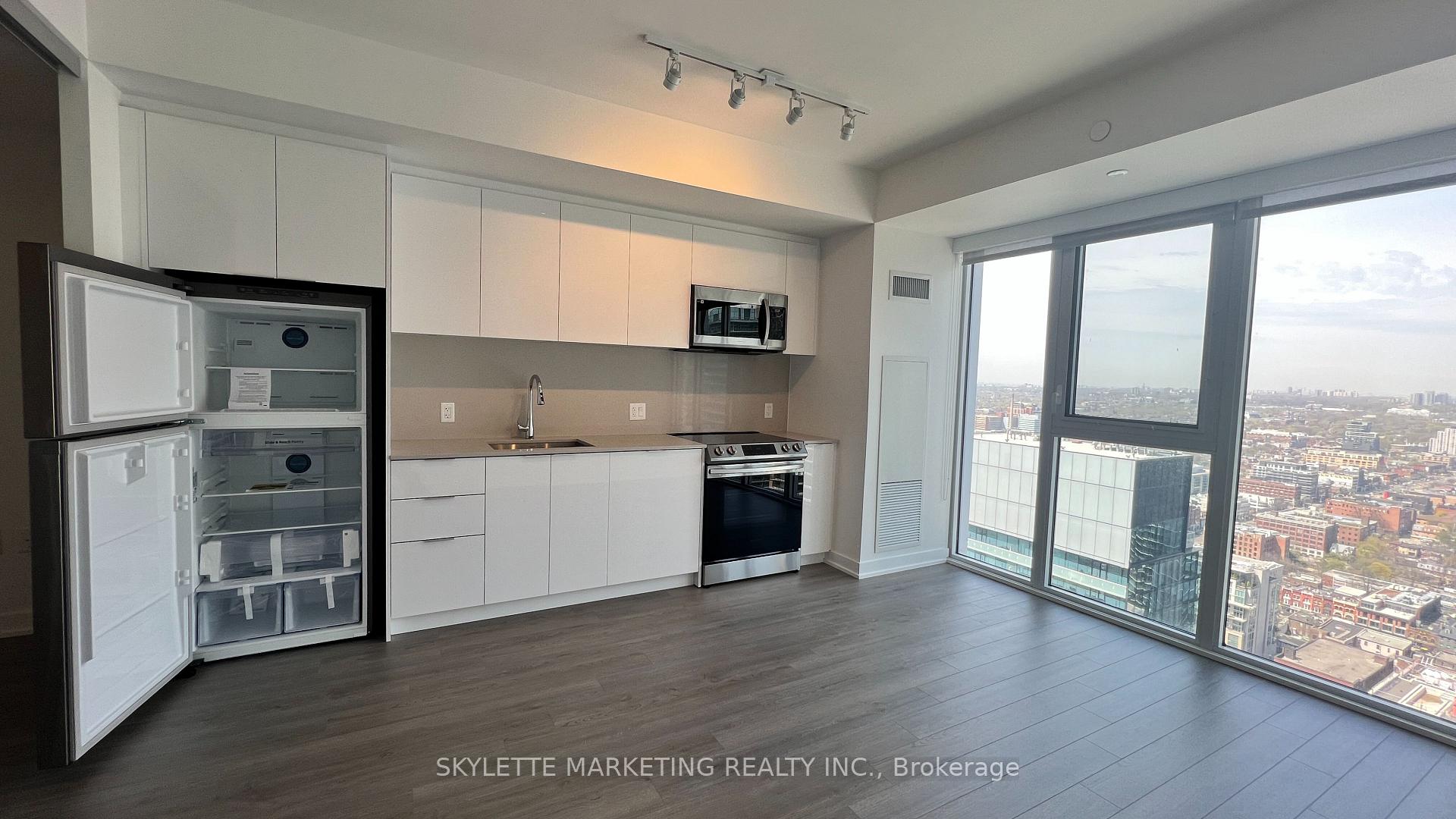 Photo 34 of Unit 3801, 357 King Street W, Toronto, Waterfront Communities — HOMEH