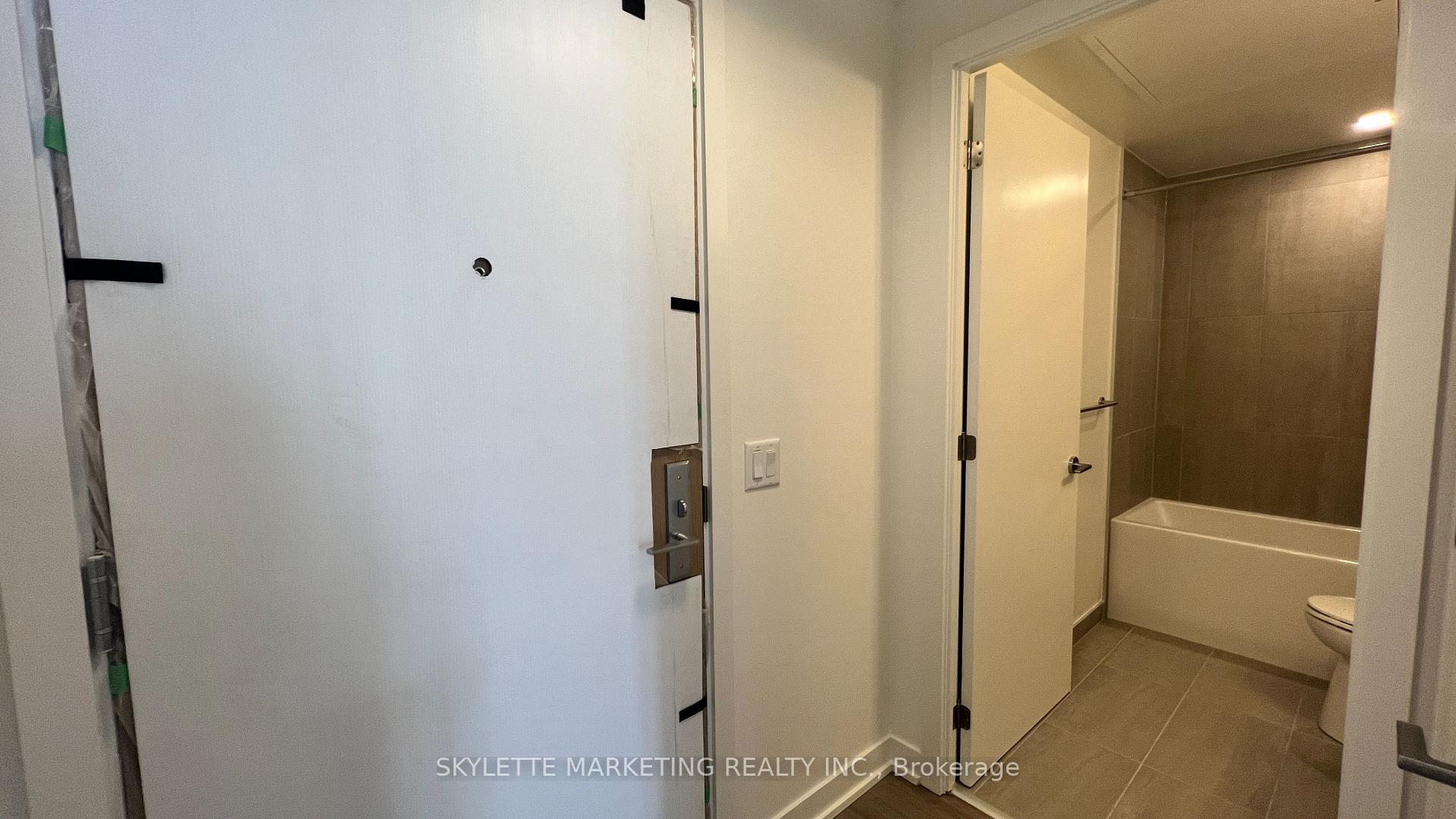 Photo 37 of Unit 3801, 357 King Street W, Toronto, Waterfront Communities — HOMEH