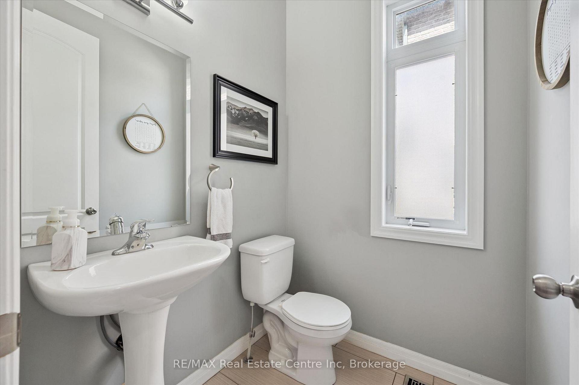 Photo 11 of 196 Maple Bush Drive, Cambridge, Little's Corners — HOMEH