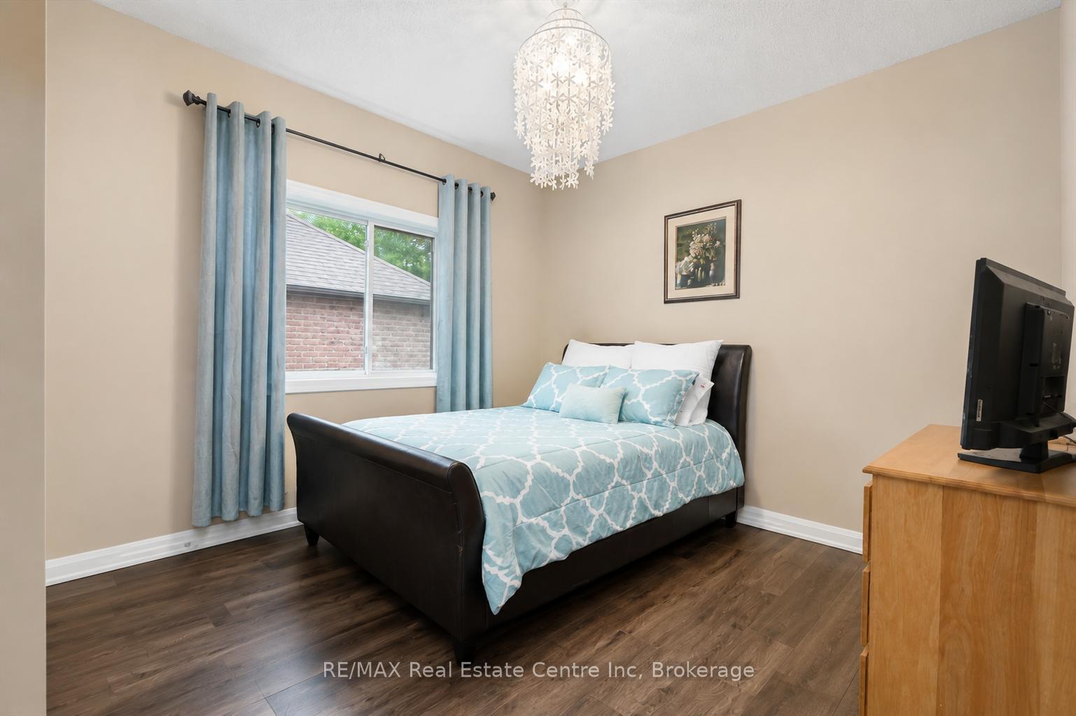 Photo 17 of 196 Maple Bush Drive, Cambridge, Little's Corners — HOMEH