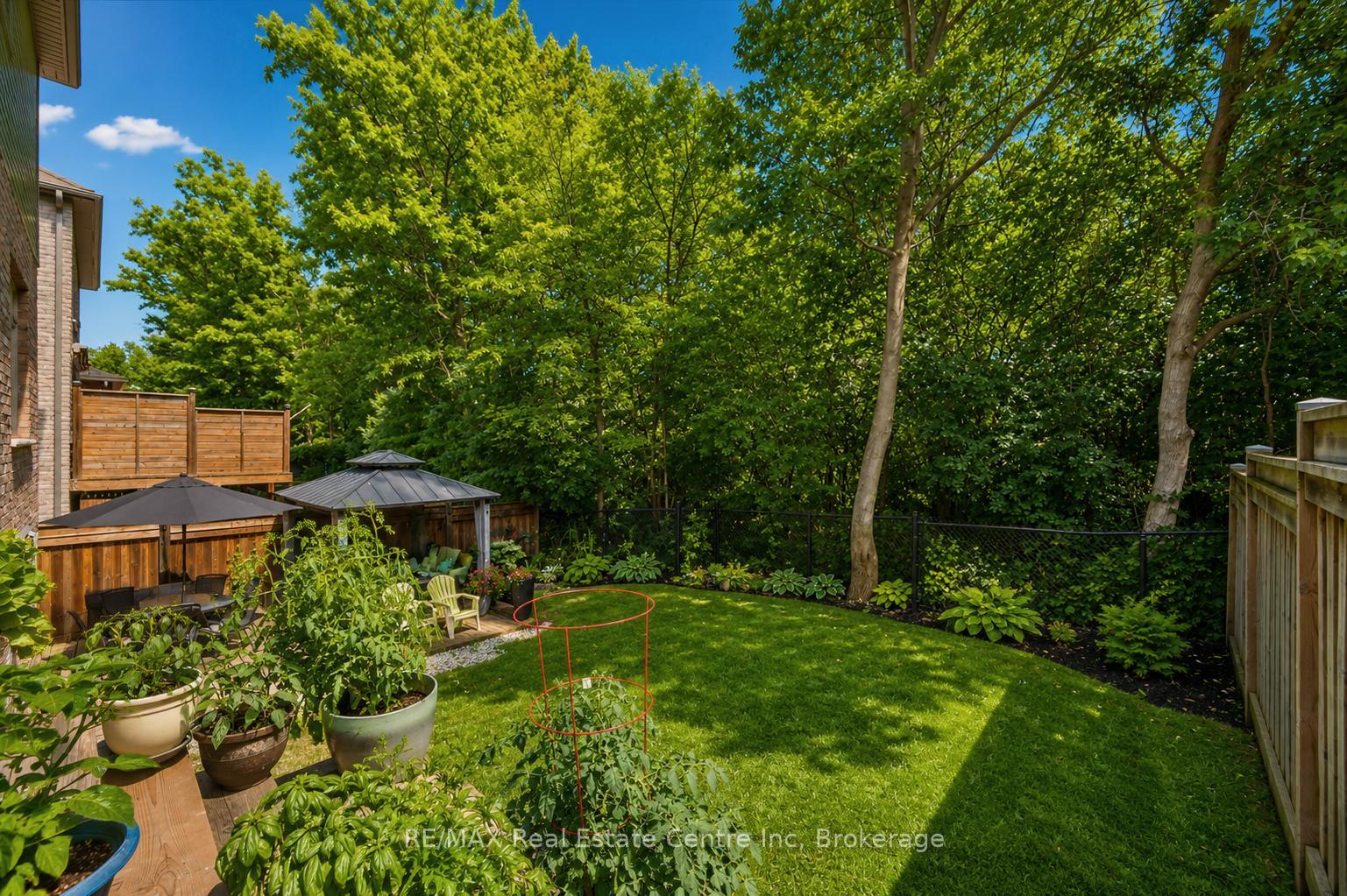 Photo 26 of 196 Maple Bush Drive, Cambridge, Little's Corners — HOMEH