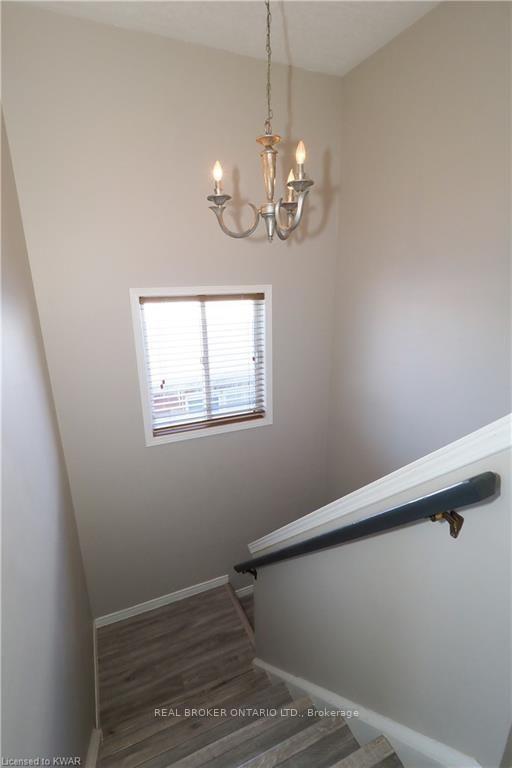 Photo 15 of Unit Unit A, 258 Inverhuron Crescent, Waterloo, Conservation Meadows — HOMEH